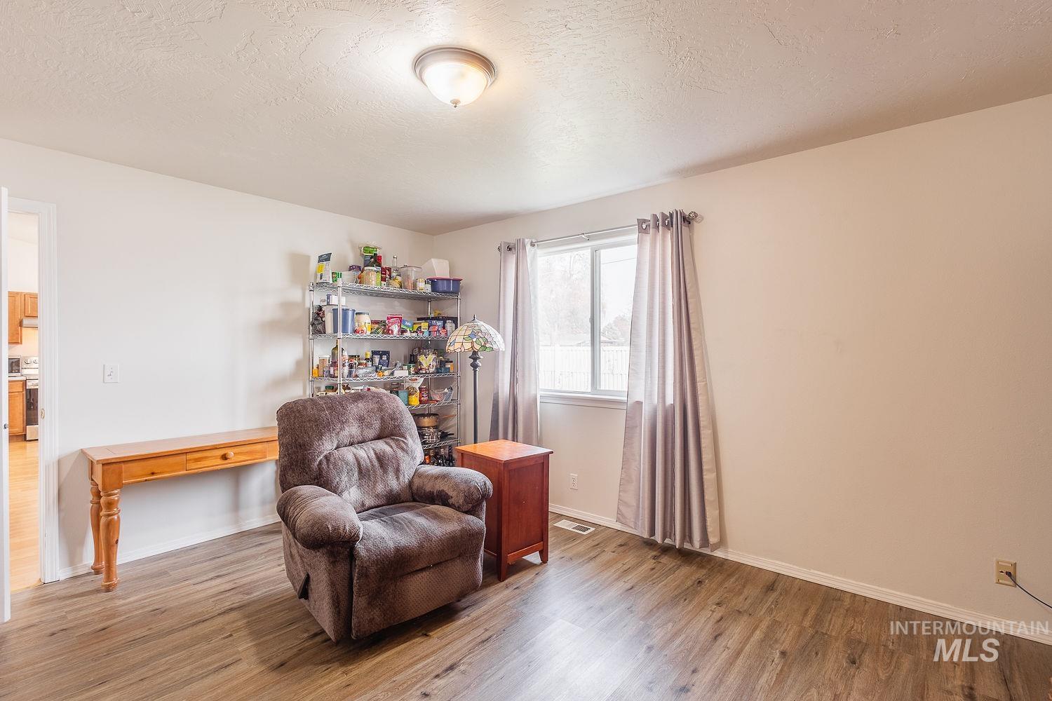 2150 Bishop Ave, Fruitland, Idaho 83619, 3 Bedrooms, 2.5 Bathrooms, Residential For Sale, Price $364,999,MLS 98970790