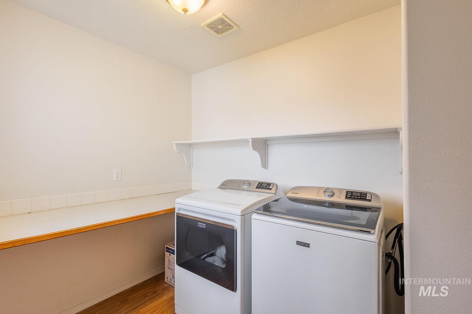 2150 Bishop Ave, Fruitland, Idaho 83619, 3 Bedrooms, 2.5 Bathrooms, Residential For Sale, Price $364,999,MLS 98970790