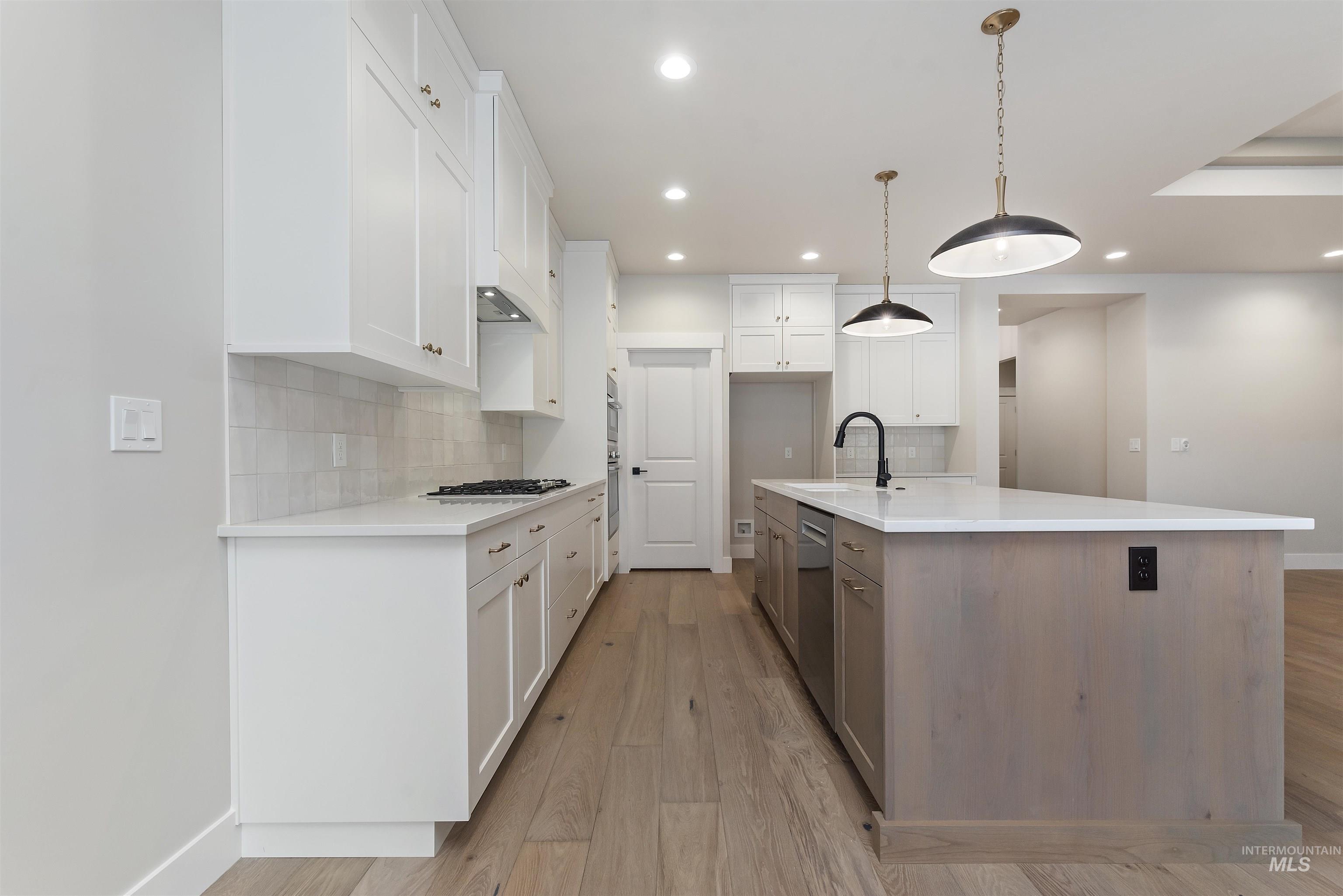 6612 N Good Drive, Eagle, Idaho 83629, 3 Bedrooms, 2 Bathrooms, Residential For Sale, Price $616,880,MLS 98970791