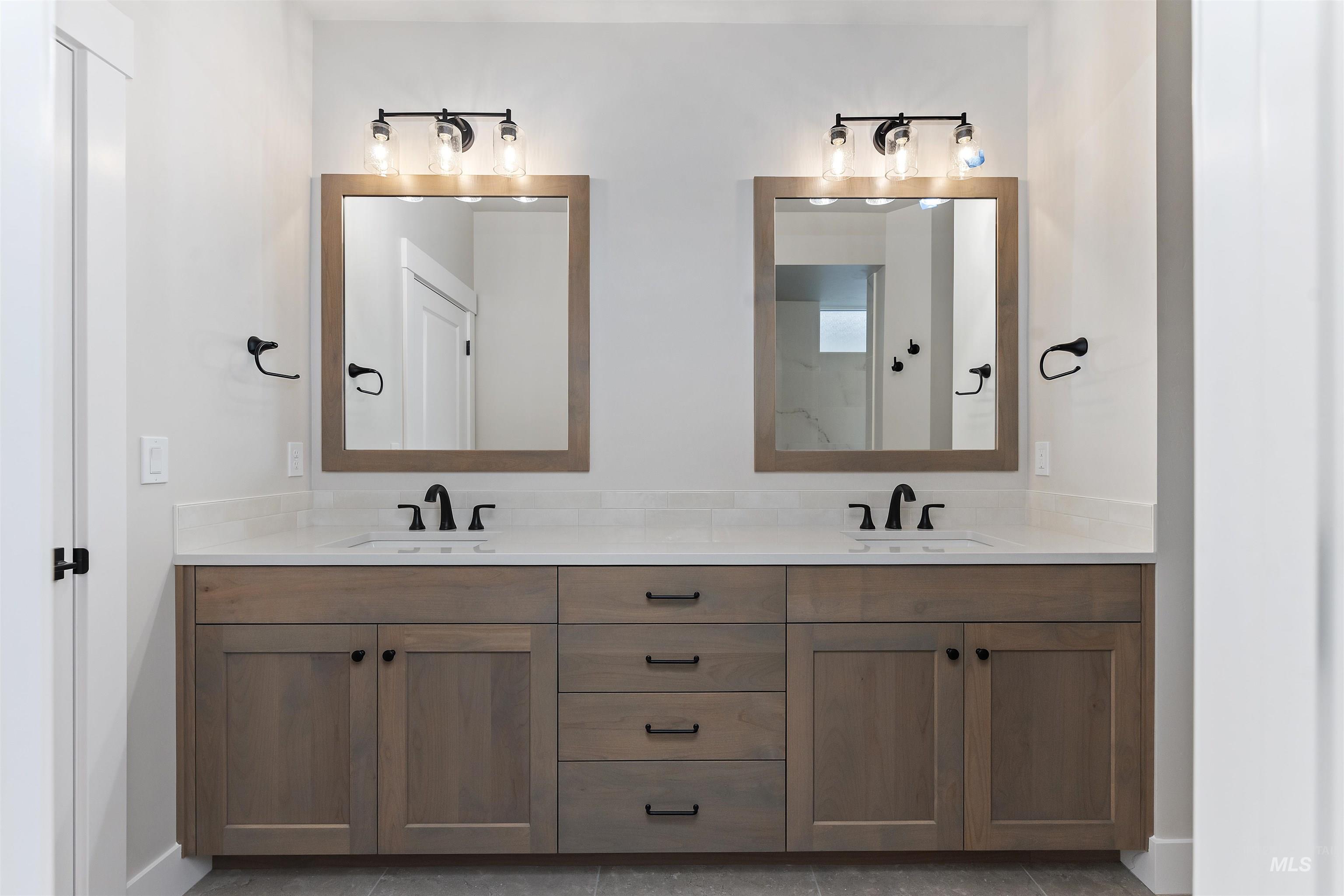 6612 N Good Drive, Eagle, Idaho 83629, 3 Bedrooms, 2 Bathrooms, Residential For Sale, Price $616,880,MLS 98970791