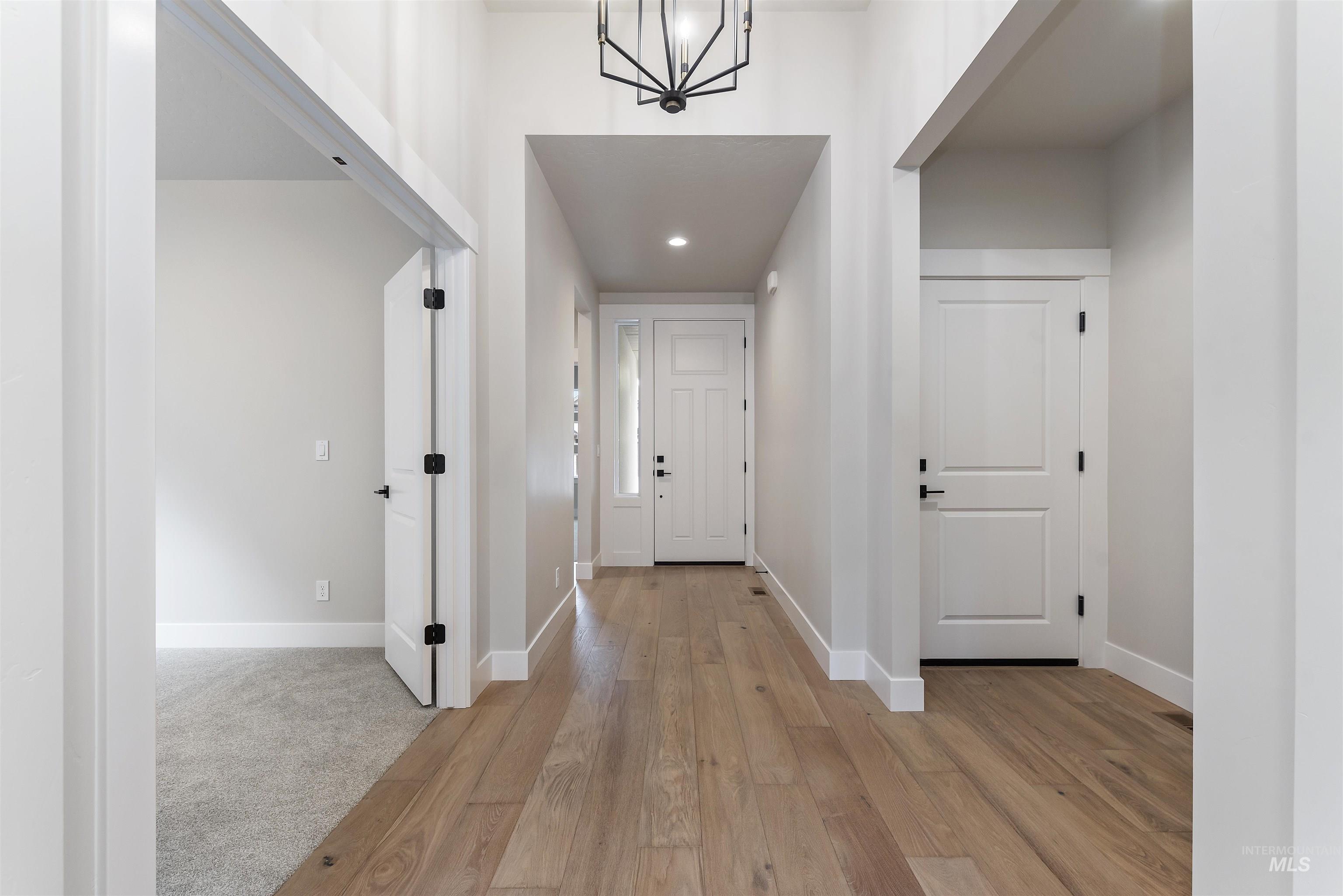 6612 N Good Drive, Eagle, Idaho 83629, 3 Bedrooms, 2 Bathrooms, Residential For Sale, Price $616,880,MLS 98970791