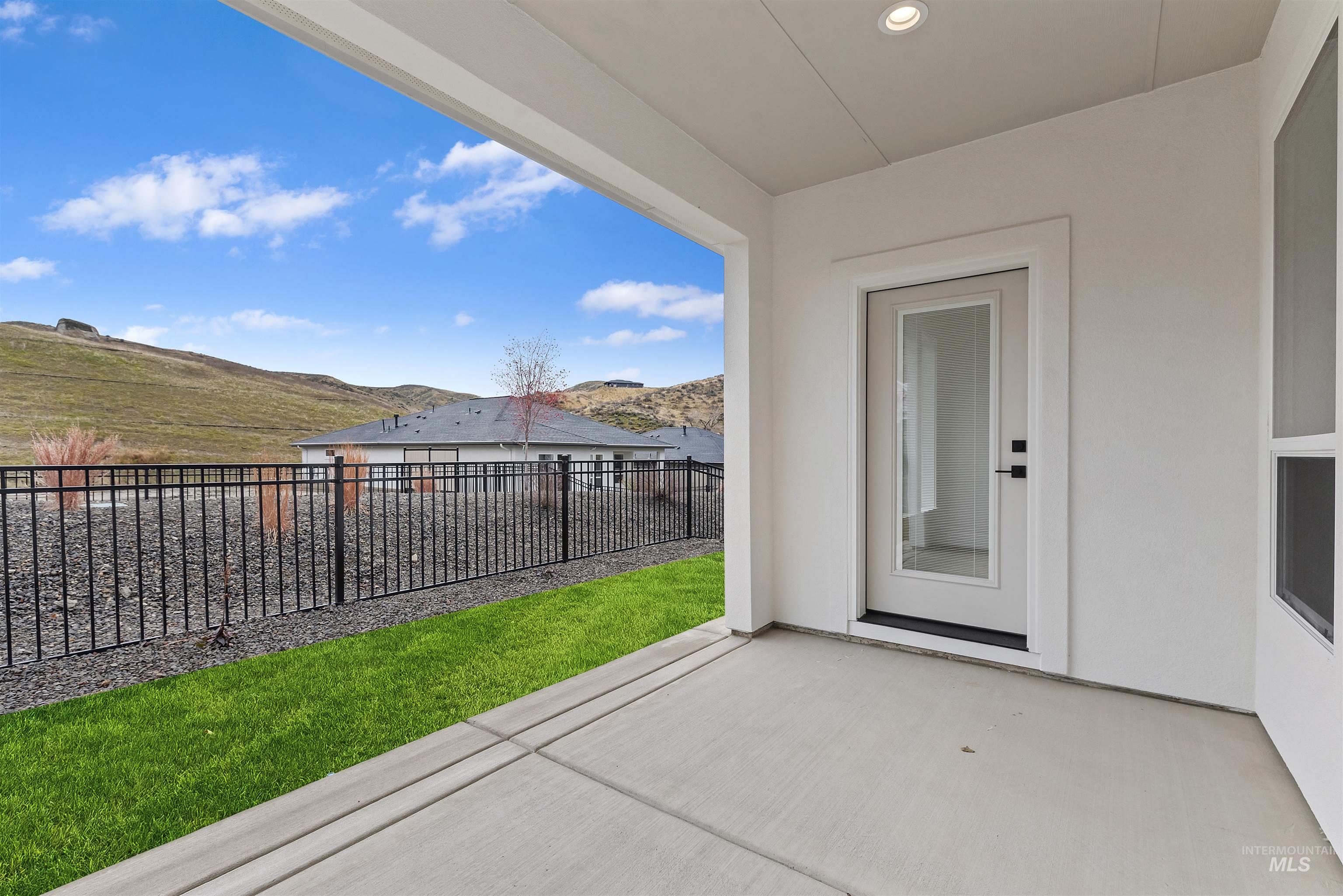 6612 N Good Drive, Eagle, Idaho 83629, 3 Bedrooms, 2 Bathrooms, Residential For Sale, Price $616,880,MLS 98970791