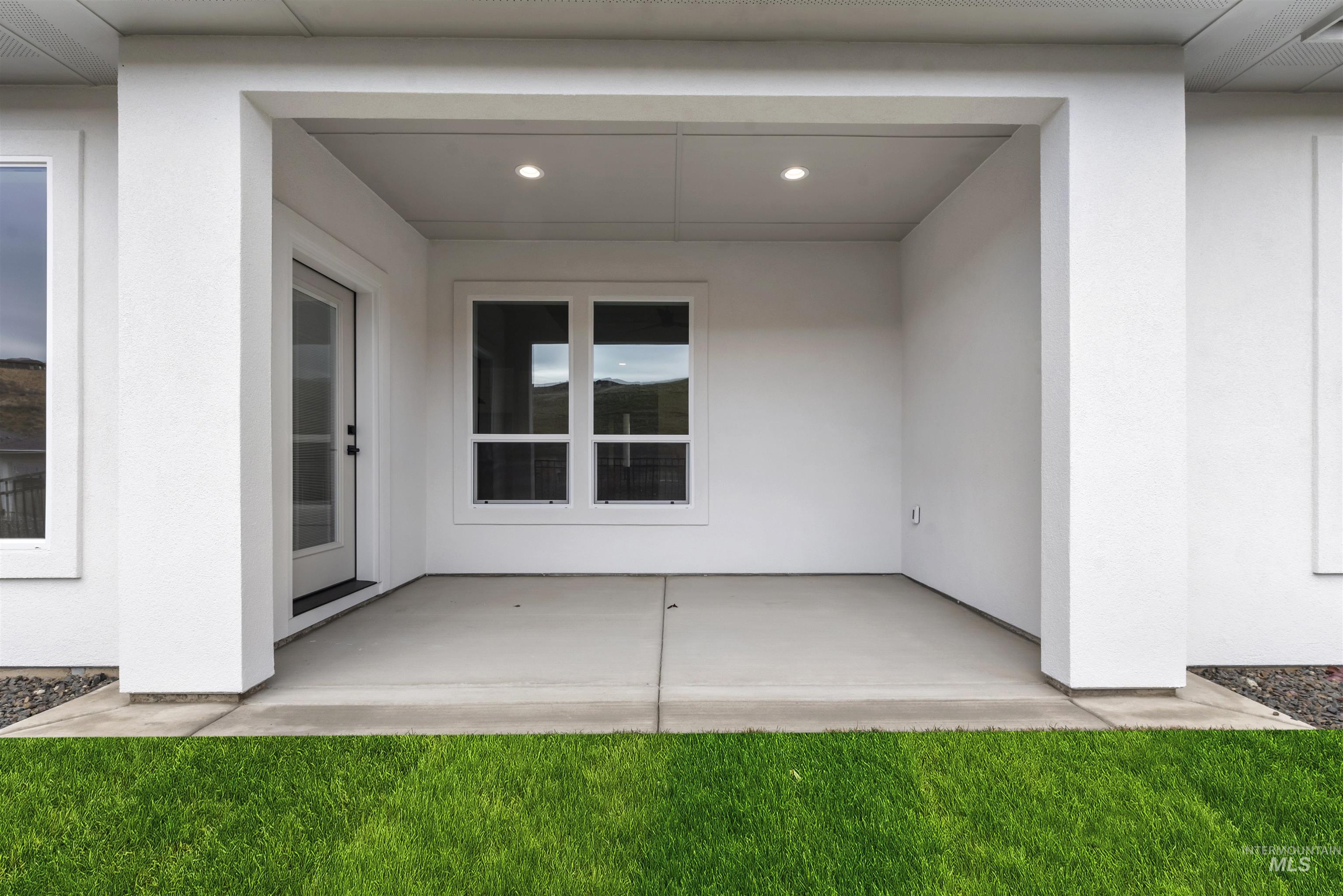 6612 N Good Drive, Eagle, Idaho 83629, 3 Bedrooms, 2 Bathrooms, Residential For Sale, Price $616,880,MLS 98970791