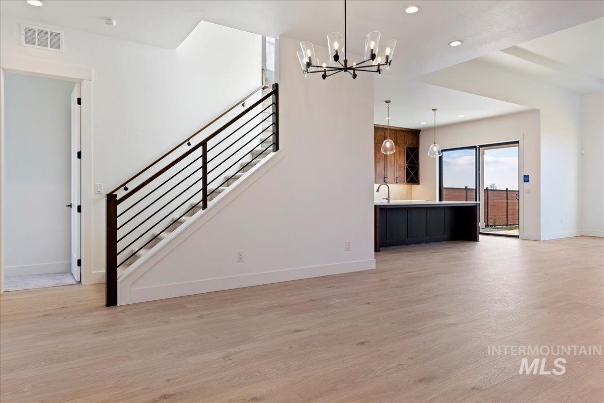 6829 N Valley Breeze Avenue, Meridian, Idaho 83646, 4 Bedrooms, 3.5 Bathrooms, Residential For Sale, Price $879,900,MLS 98970799