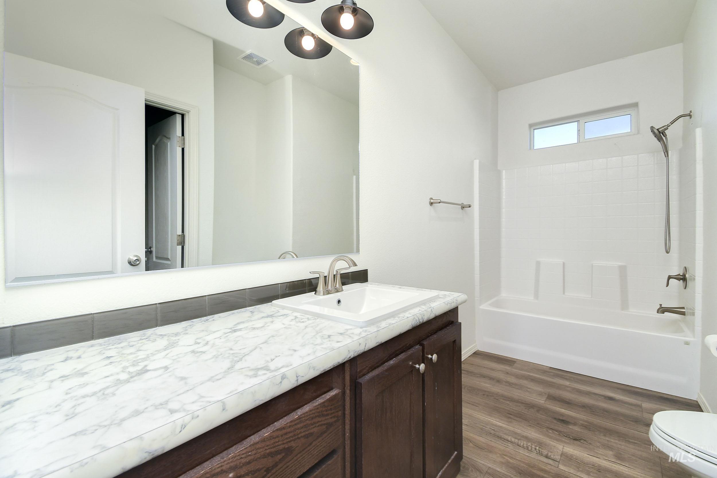 509 E Watercress Ln, Eagle, Idaho 83616, 2 Bedrooms, 2 Bathrooms, Residential For Sale, Price $155,000, 98970802