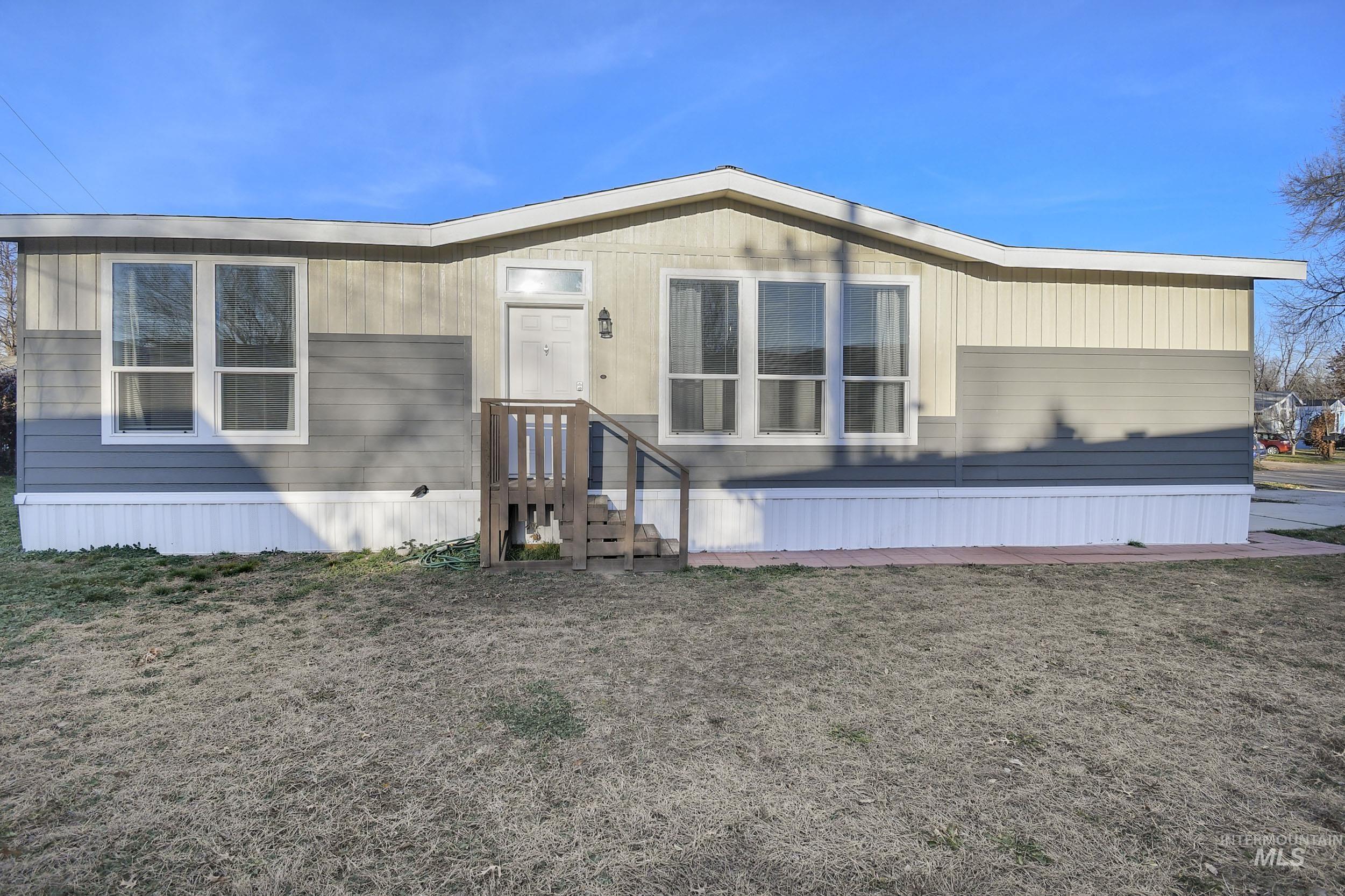 509 E Watercress Ln, Eagle, Idaho 83616, 2 Bedrooms, 2 Bathrooms, Residential For Sale, Price $155,000, 98970802