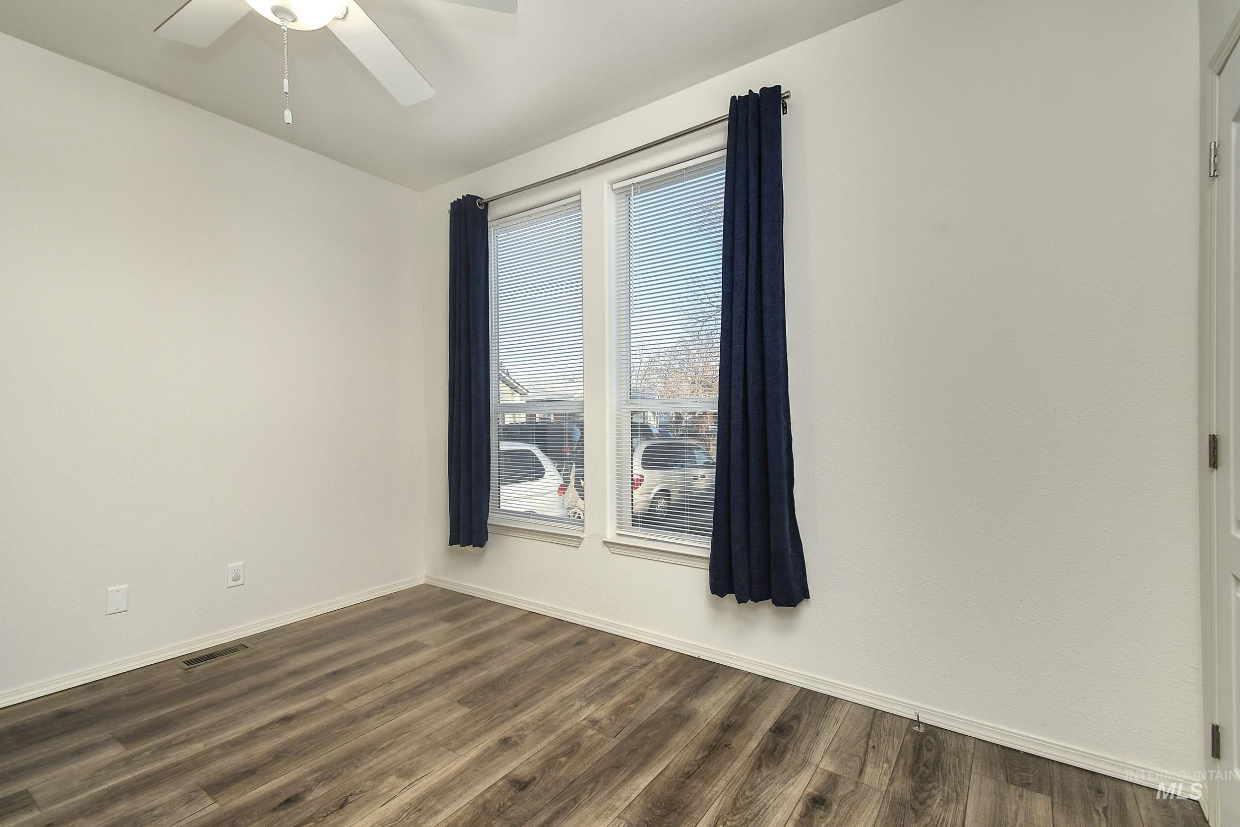 509 E Watercress Ln, Eagle, Idaho 83616, 2 Bedrooms, 2 Bathrooms, Residential For Sale, Price $155,000, 98970802