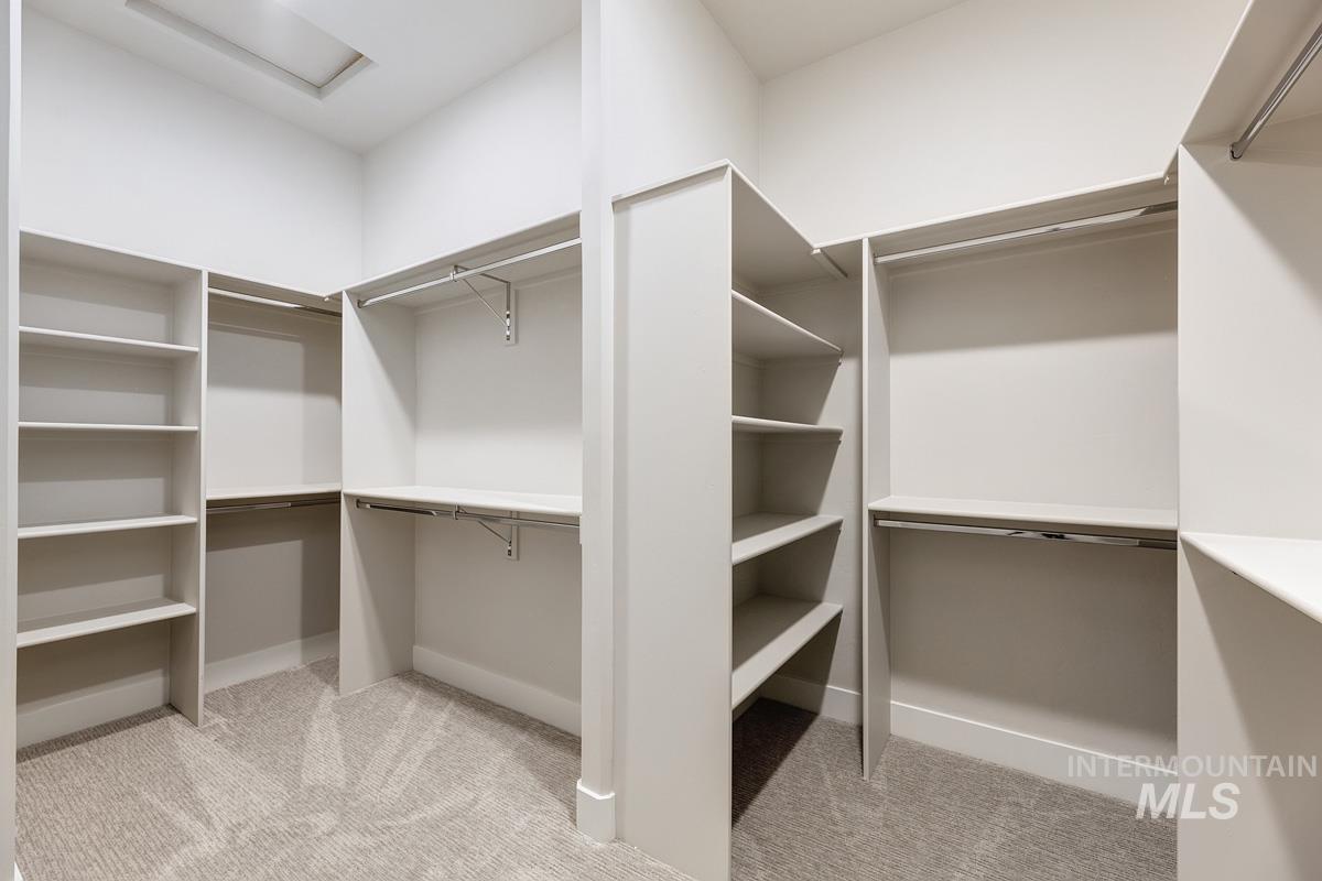 21637 Appaloosa Ave, Star, Idaho 83669, 3 Bedrooms, 3 Bathrooms, Residential For Sale, Price $1,023,002,MLS 98970807