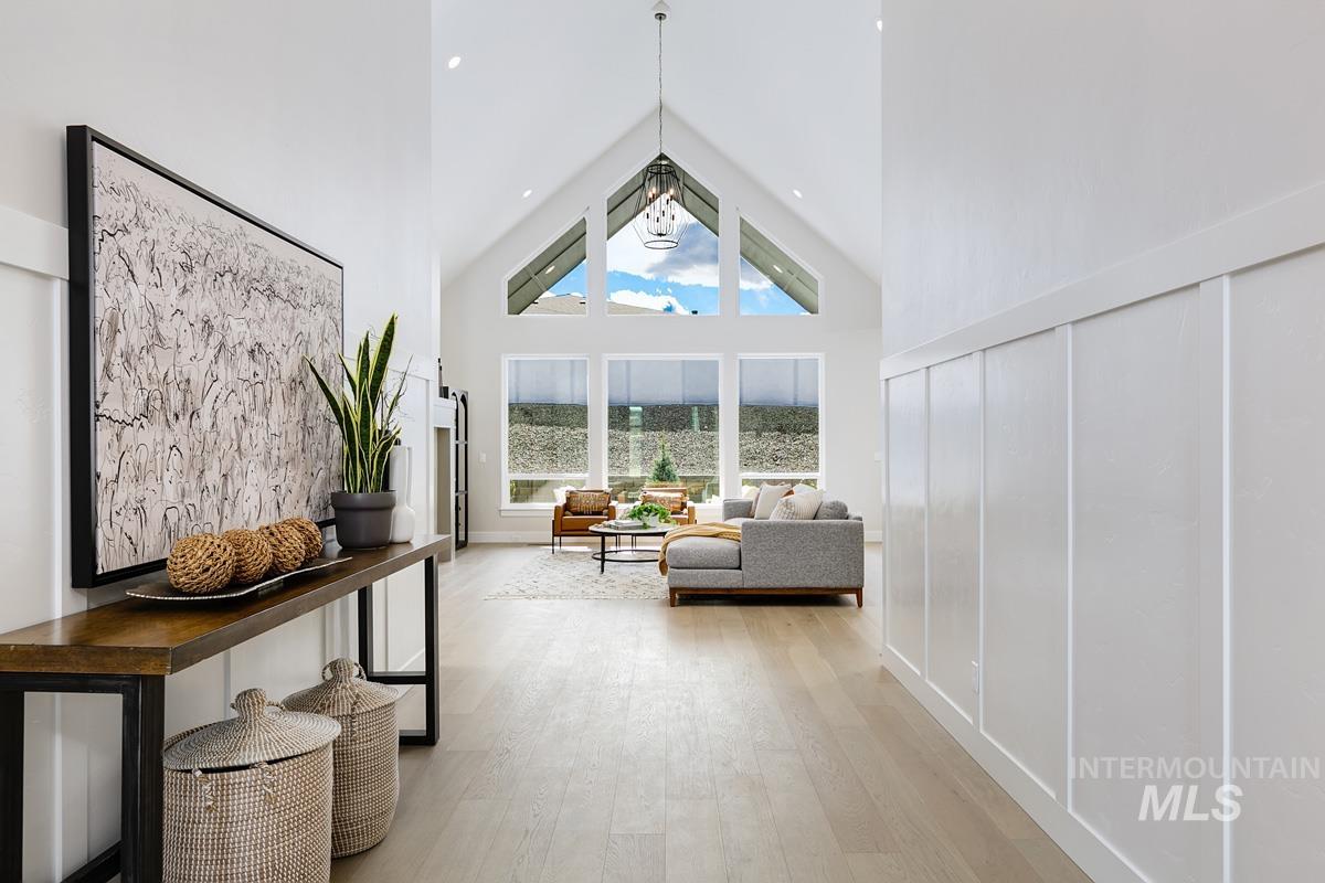 21637 Appaloosa Ave, Star, Idaho 83669, 3 Bedrooms, 3 Bathrooms, Residential For Sale, Price $1,023,002,MLS 98970807