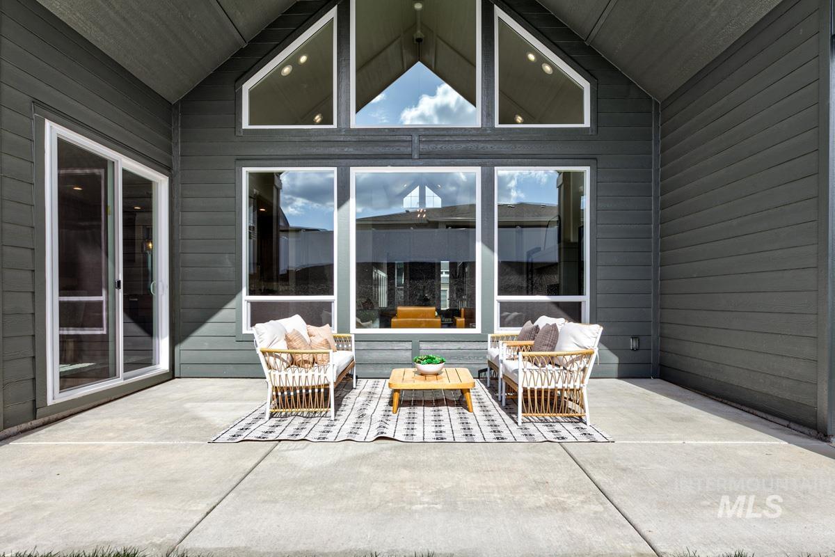 21637 Appaloosa Ave, Star, Idaho 83669, 3 Bedrooms, 3 Bathrooms, Residential For Sale, Price $1,023,002,MLS 98970807