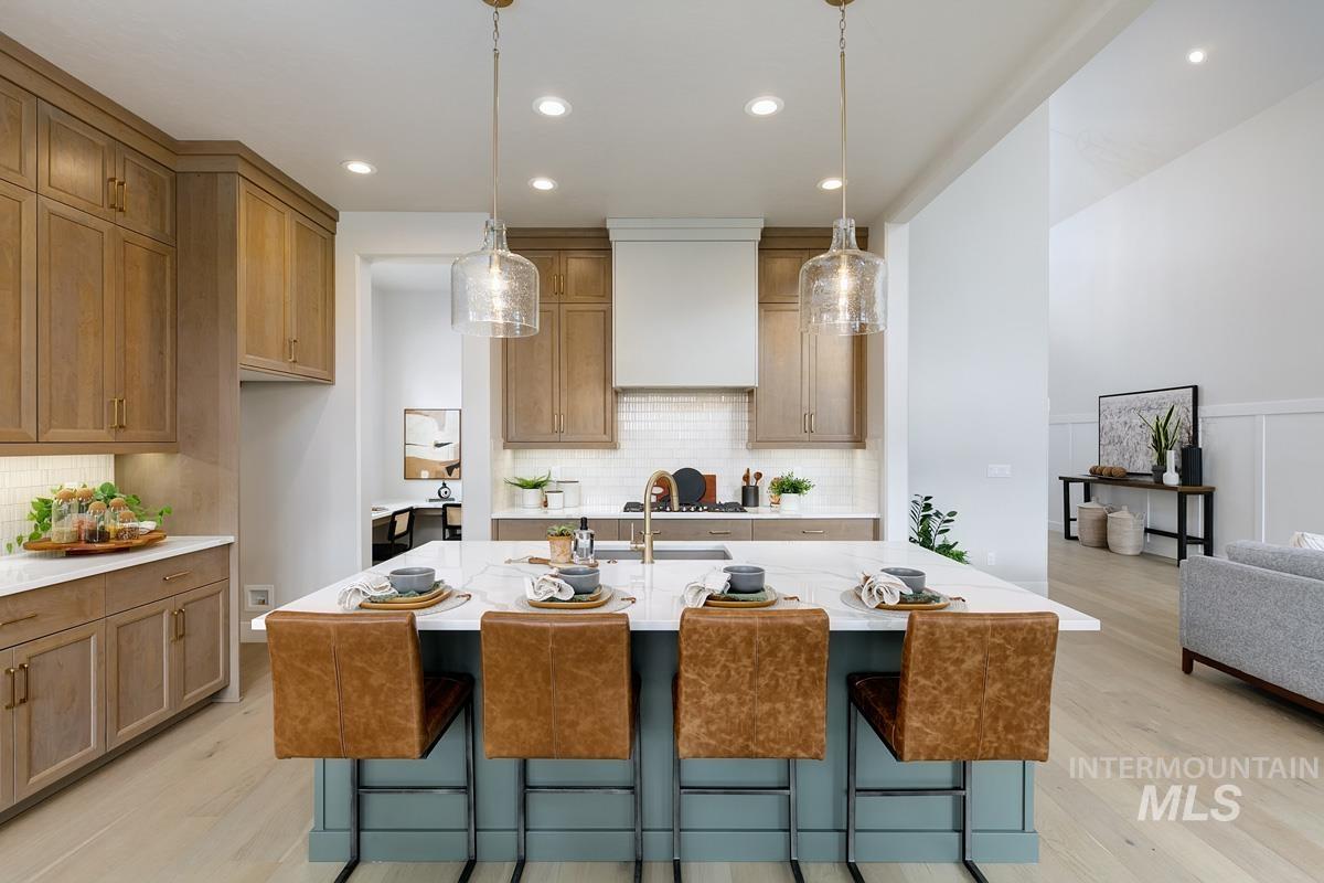 21637 Appaloosa Ave, Star, Idaho 83669, 3 Bedrooms, 3 Bathrooms, Residential For Sale, Price $1,023,002,MLS 98970807