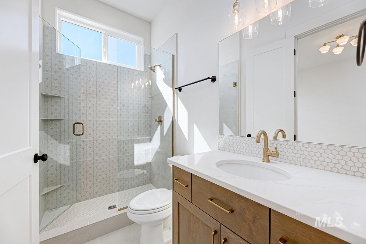 21690 Appaloosa Ave, Star, Idaho 83669, 4 Bedrooms, 4.5 Bathrooms, Residential For Sale, Price $1,113,941,MLS 98970809