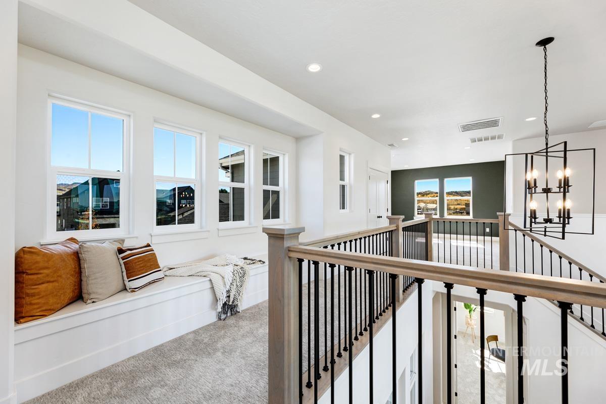 21690 Appaloosa Ave, Star, Idaho 83669, 4 Bedrooms, 4.5 Bathrooms, Residential For Sale, Price $1,113,941,MLS 98970809