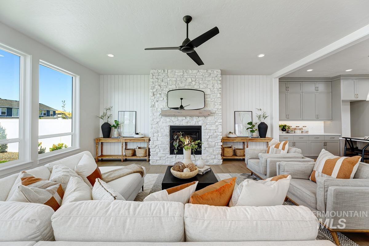 21690 Appaloosa Ave, Star, Idaho 83669, 4 Bedrooms, 4.5 Bathrooms, Residential For Sale, Price $1,113,941,MLS 98970809