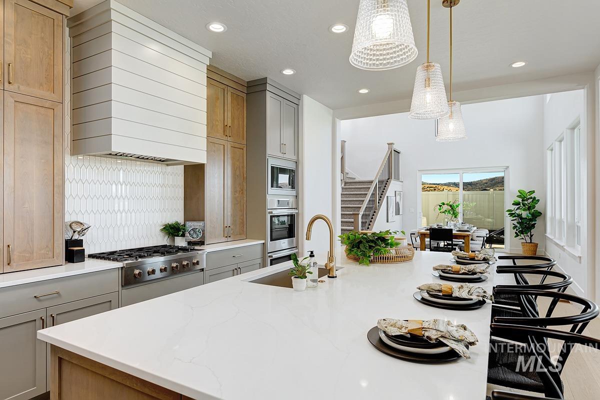 21690 Appaloosa Ave, Star, Idaho 83669, 4 Bedrooms, 4.5 Bathrooms, Residential For Sale, Price $1,113,941,MLS 98970809