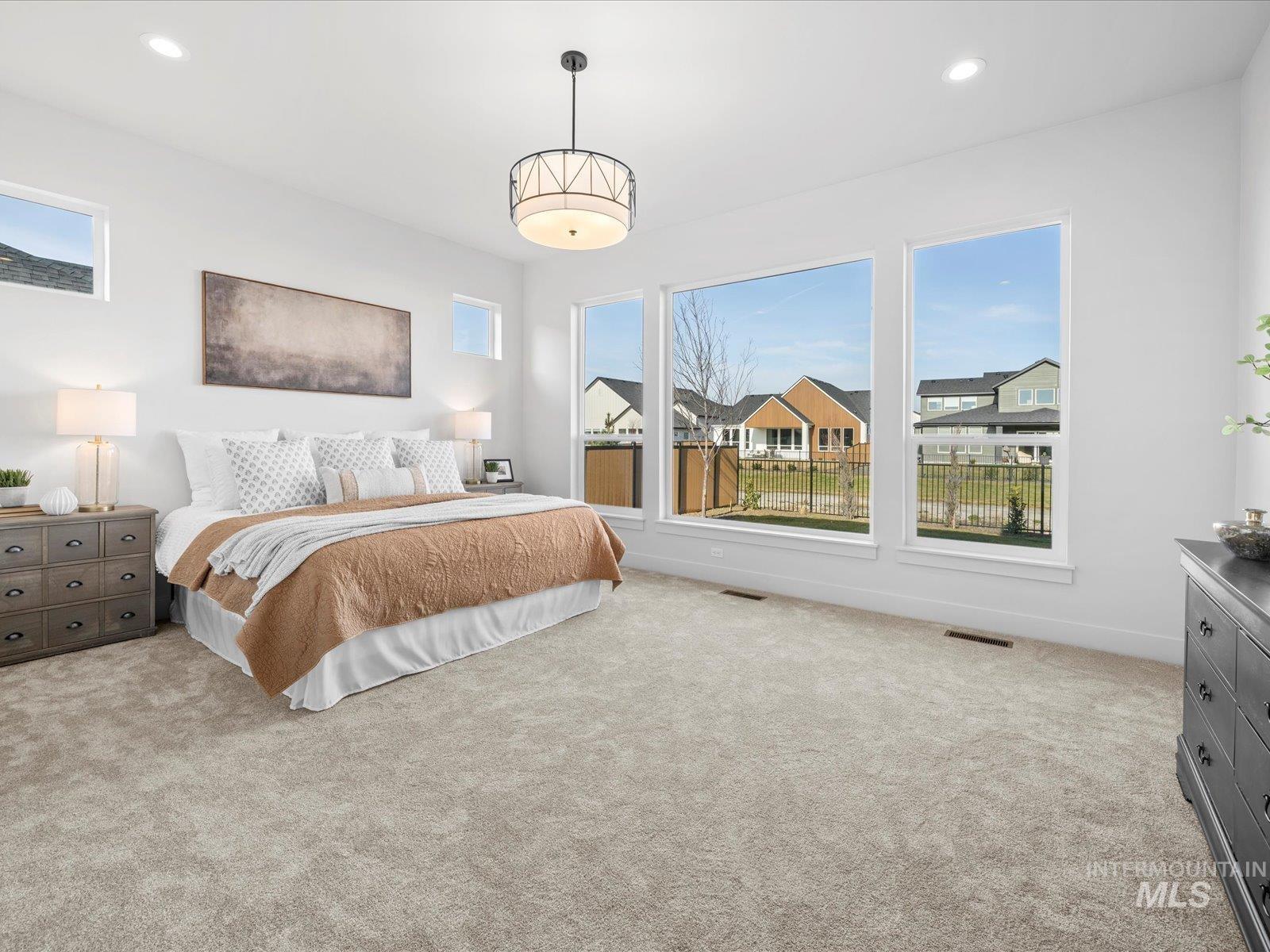 6900 Saddle Bred Way, Star, Idaho 83669, 3 Bedrooms, 3 Bathrooms, Residential For Sale, Price $962,514,MLS 98970810