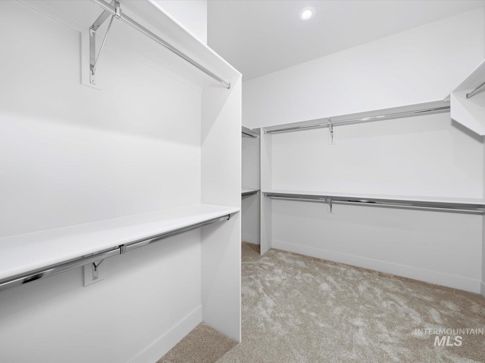 6900 Saddle Bred Way, Star, Idaho 83669, 3 Bedrooms, 3 Bathrooms, Residential For Sale, Price $962,514,MLS 98970810