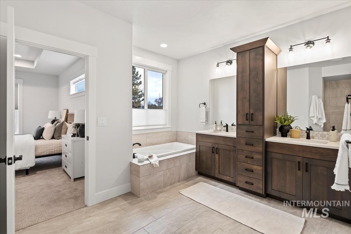 857 W Buroak, Meridian, Idaho 83642, 3 Bedrooms, 2.5 Bathrooms, Residential For Sale, Price $769,880,MLS 98970812