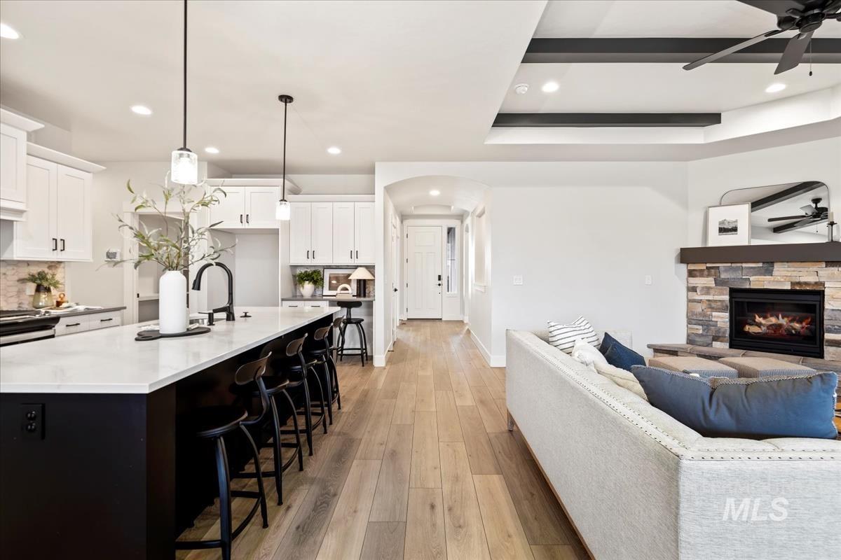 857 W Buroak, Meridian, Idaho 83642, 3 Bedrooms, 2.5 Bathrooms, Residential For Sale, Price $769,880,MLS 98970812