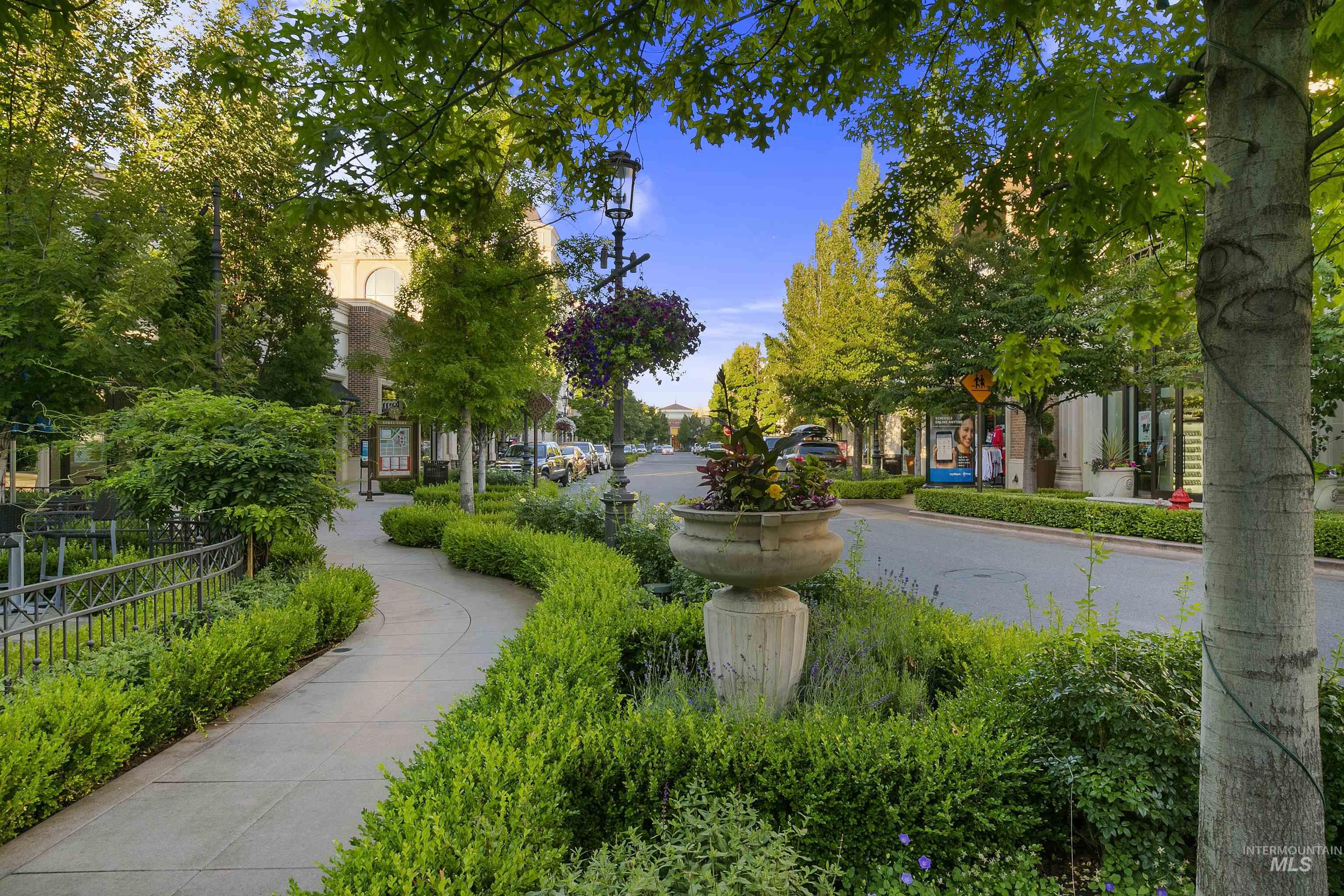 6472 S Astoria Ave, Meridian, Idaho 83642, 4 Bedrooms, 2.5 Bathrooms, Residential For Sale, Price $574,900, 98970814