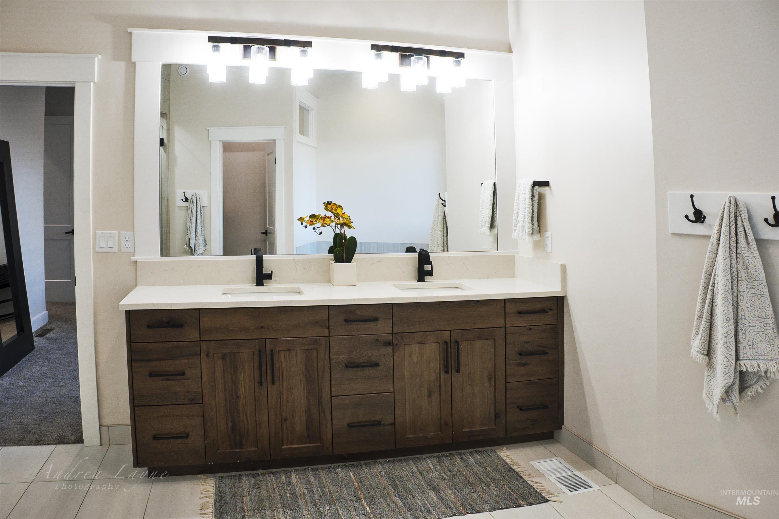 Full bath with double vanity