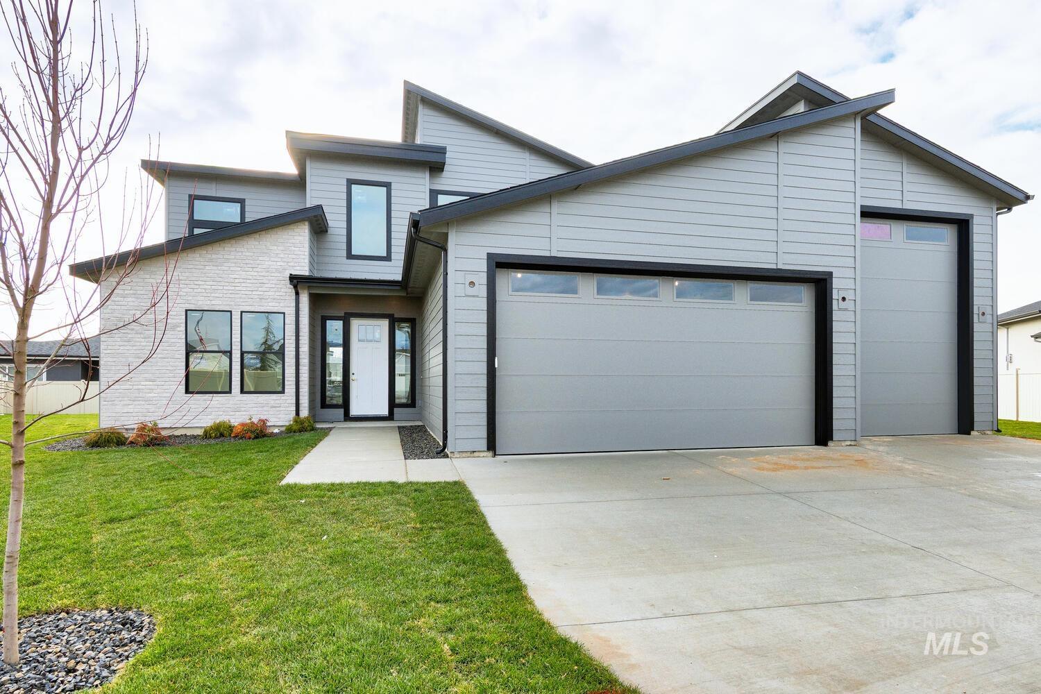 1419 W Morganite, Kuna, Idaho 83634, 4 Bedrooms, 2.5 Bathrooms, Residential For Sale, Price $699,999, 98970826