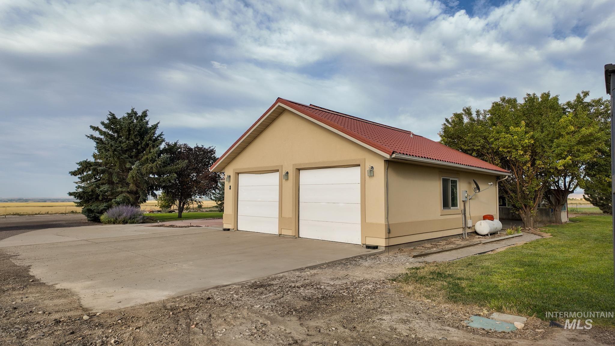 3139 N 2900 E, Twin Falls, Idaho 83301, 3 Bedrooms, 2.5 Bathrooms, Residential For Sale, Price $1,180,000,MLS 98970828