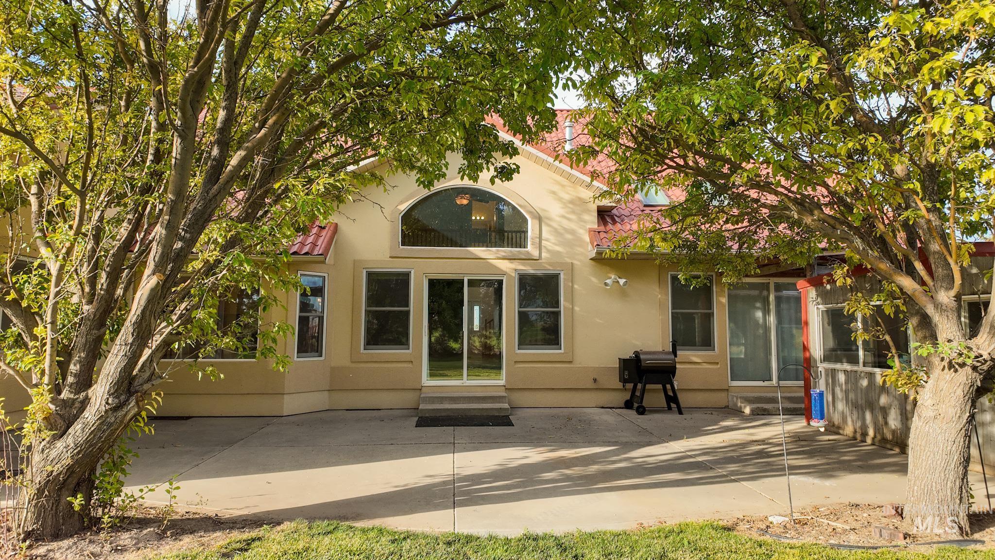 3139 N 2900 E, Twin Falls, Idaho 83301, 3 Bedrooms, 2.5 Bathrooms, Residential For Sale, Price $1,180,000,MLS 98970828