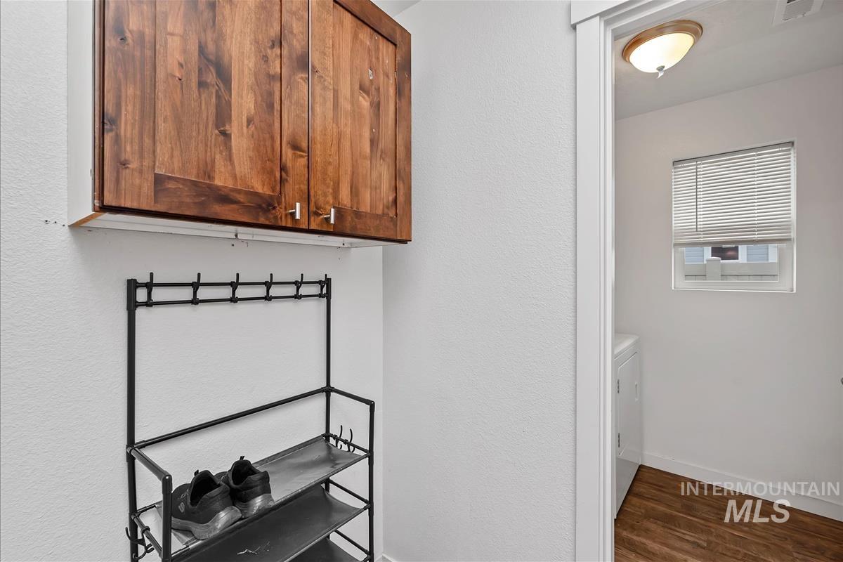 15328 N Shiko Way, Nampa, Idaho 83651, 3 Bedrooms, 2 Bathrooms, Residential For Sale, Price $379,000,MLS 98970829