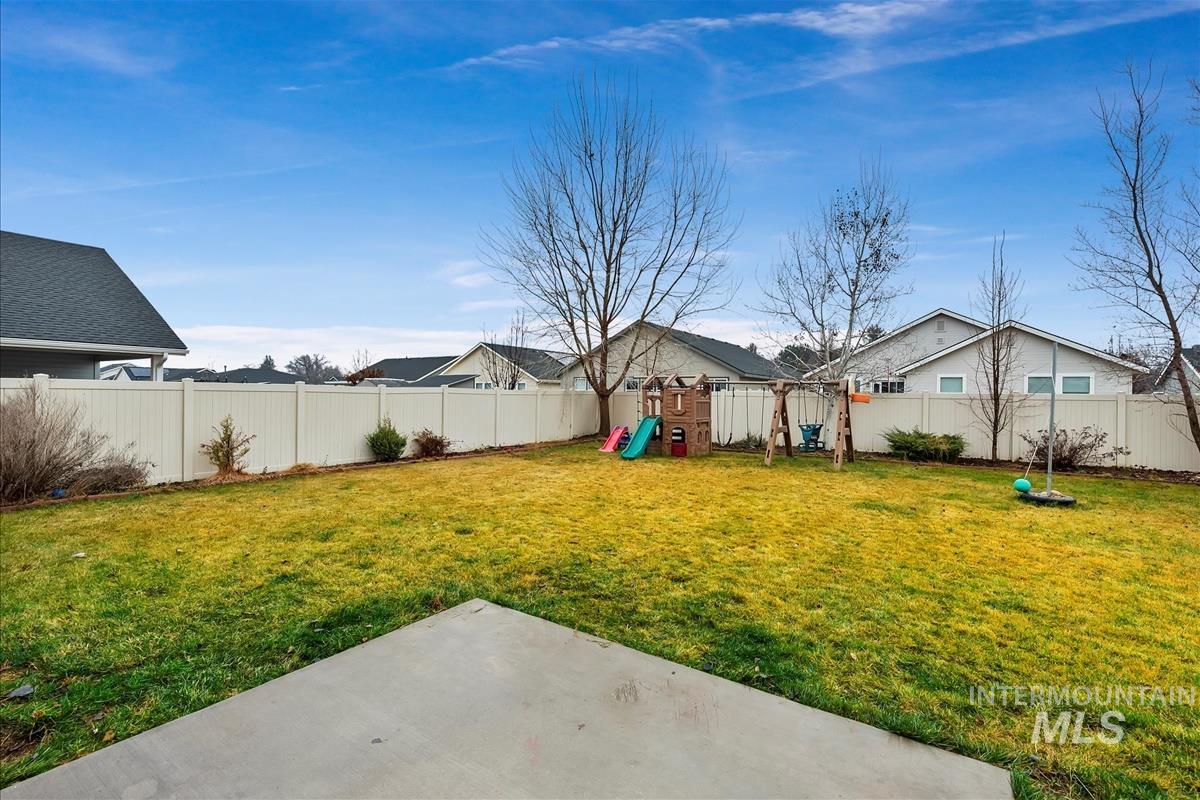 15328 N Shiko Way, Nampa, Idaho 83651, 3 Bedrooms, 2 Bathrooms, Residential For Sale, Price $379,000,MLS 98970829