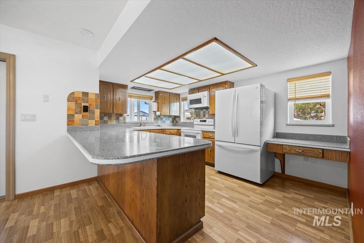 2490 Watts, Payette, Idaho 83661, 6 Bedrooms, 4 Bathrooms, Residential For Sale, Price $997,500,MLS 98970840