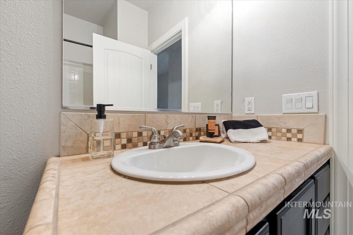 476 E Thurman Mill Street, Garden City, Idaho 83714, 3 Bedrooms, 4 Bathrooms, Residential For Sale, Price $754,000, 98970841