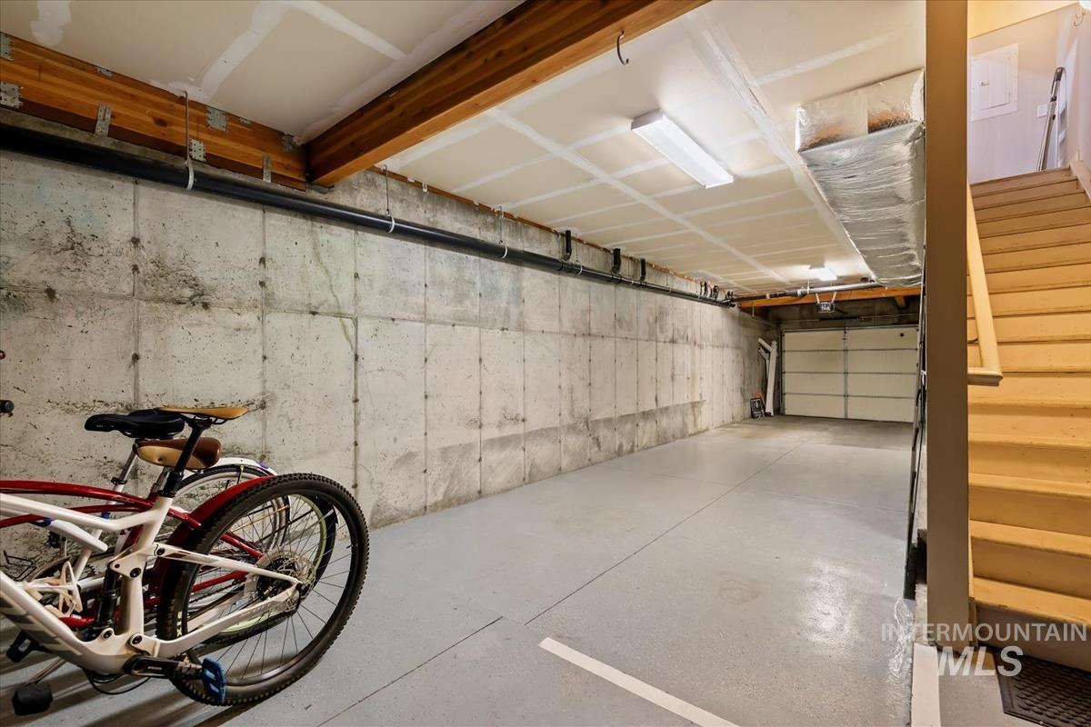 476 E Thurman Mill Street, Garden City, Idaho 83714, 3 Bedrooms, 4 Bathrooms, Residential For Sale, Price $754,000, 98970841