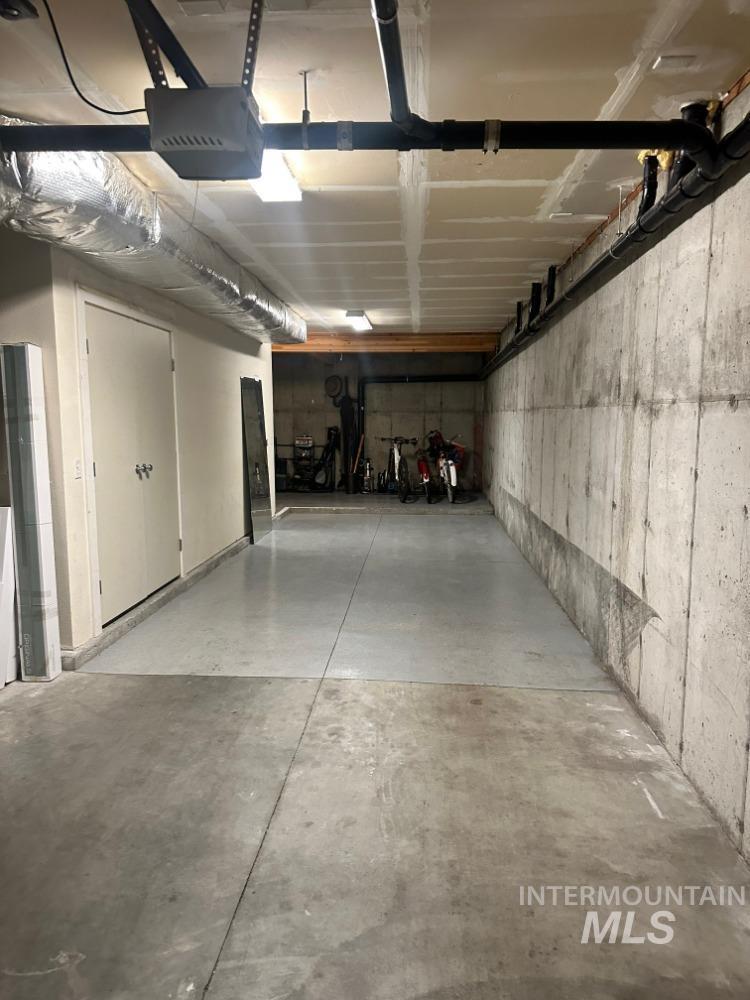 476 E Thurman Mill Street, Garden City, Idaho 83714, 3 Bedrooms, 4 Bathrooms, Residential For Sale, Price $754,000, 98970841