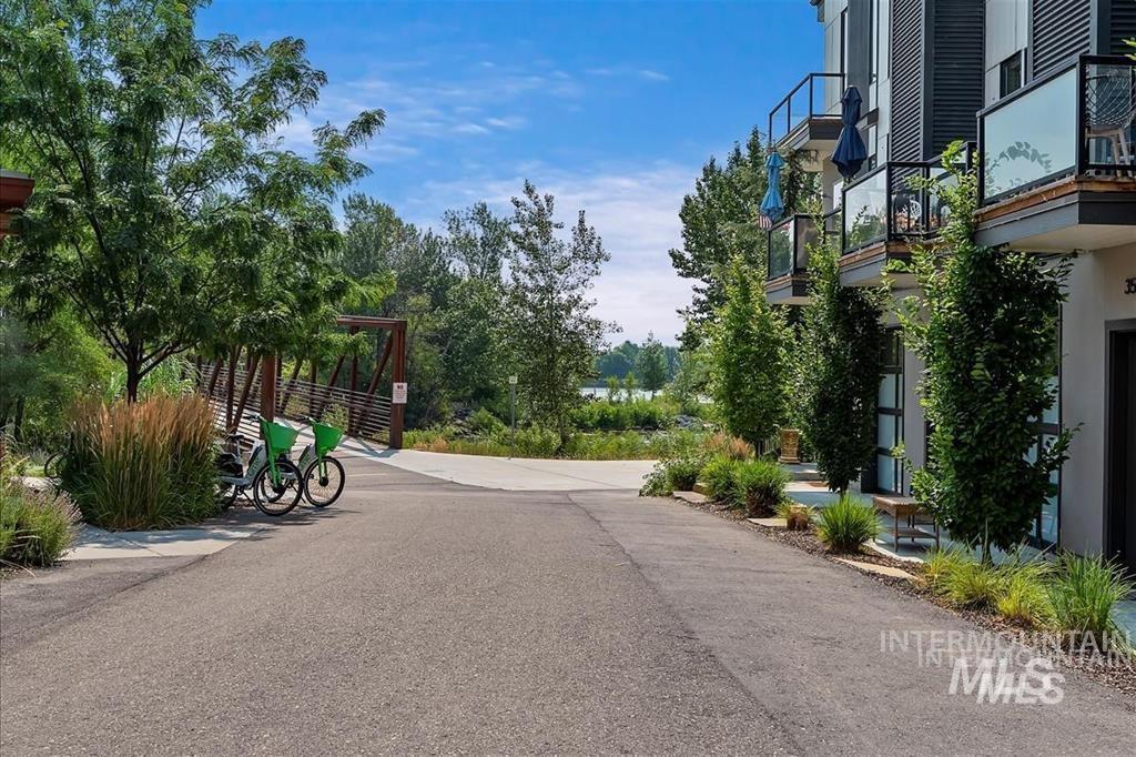 476 E Thurman Mill Street, Garden City, Idaho 83714, 3 Bedrooms, 4 Bathrooms, Residential For Sale, Price $754,000, 98970841