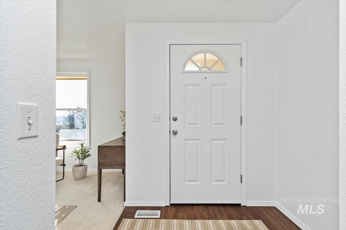 15750 Parkview Dr., Wilder, Idaho 83676, 4 Bedrooms, 2 Bathrooms, Residential For Sale, Price $1,100,000,MLS 98970842