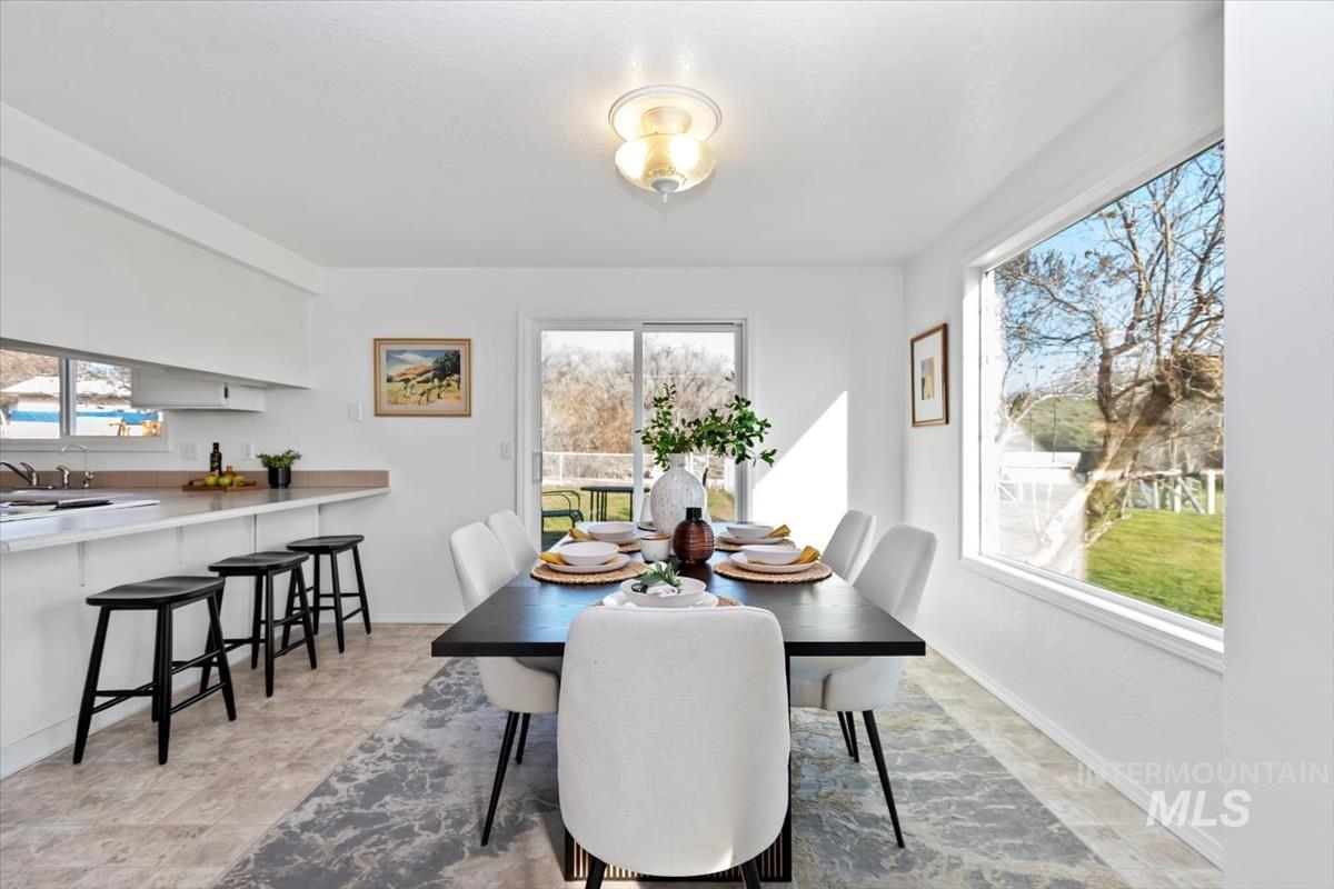 15750 Parkview Dr., Wilder, Idaho 83676, 4 Bedrooms, 2 Bathrooms, Residential For Sale, Price $1,100,000,MLS 98970842