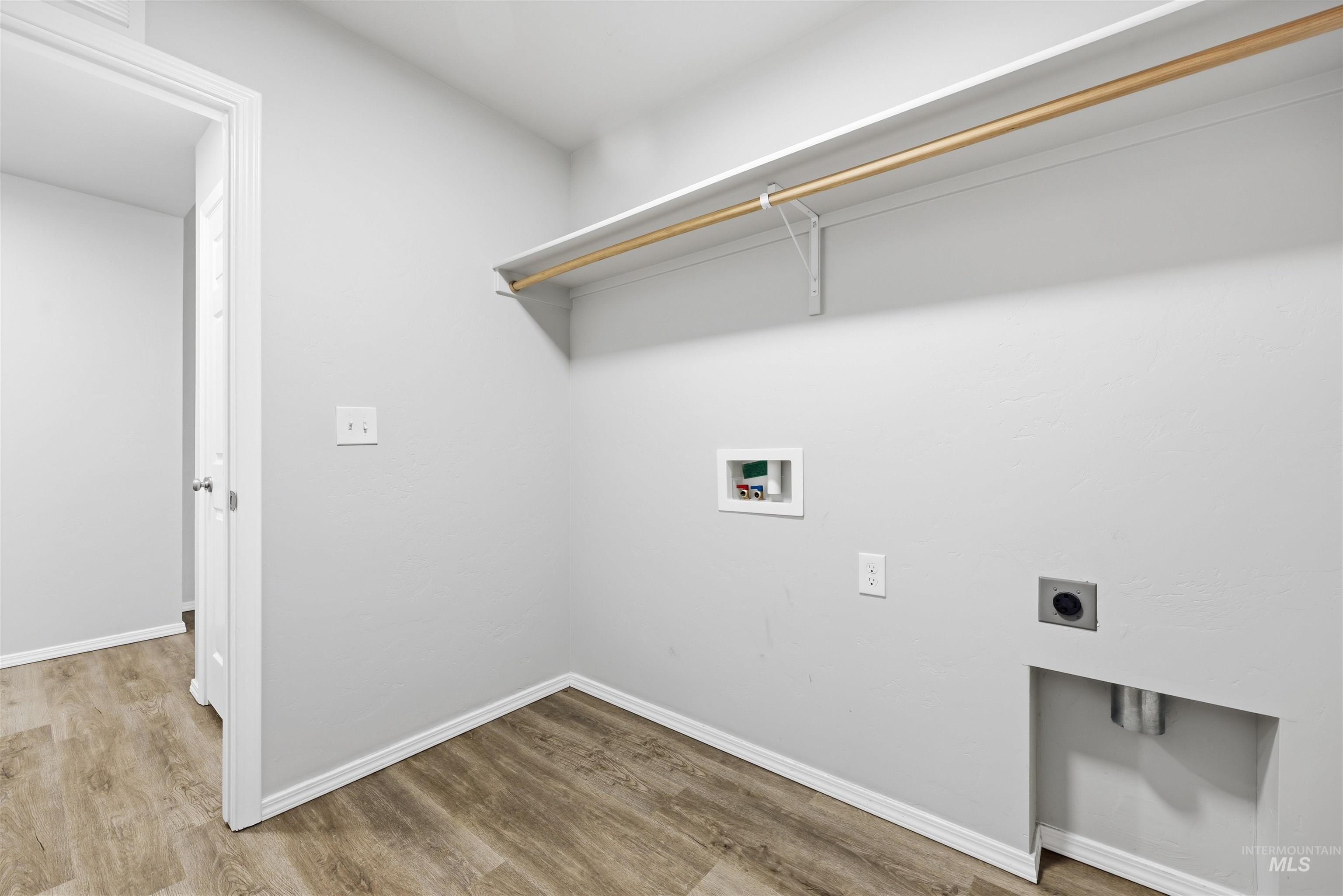 18376 N Strawflower Ave., Nampa, Idaho 83687, 3 Bedrooms, 2 Bathrooms, Residential For Sale, Price $409,000,MLS 98970846