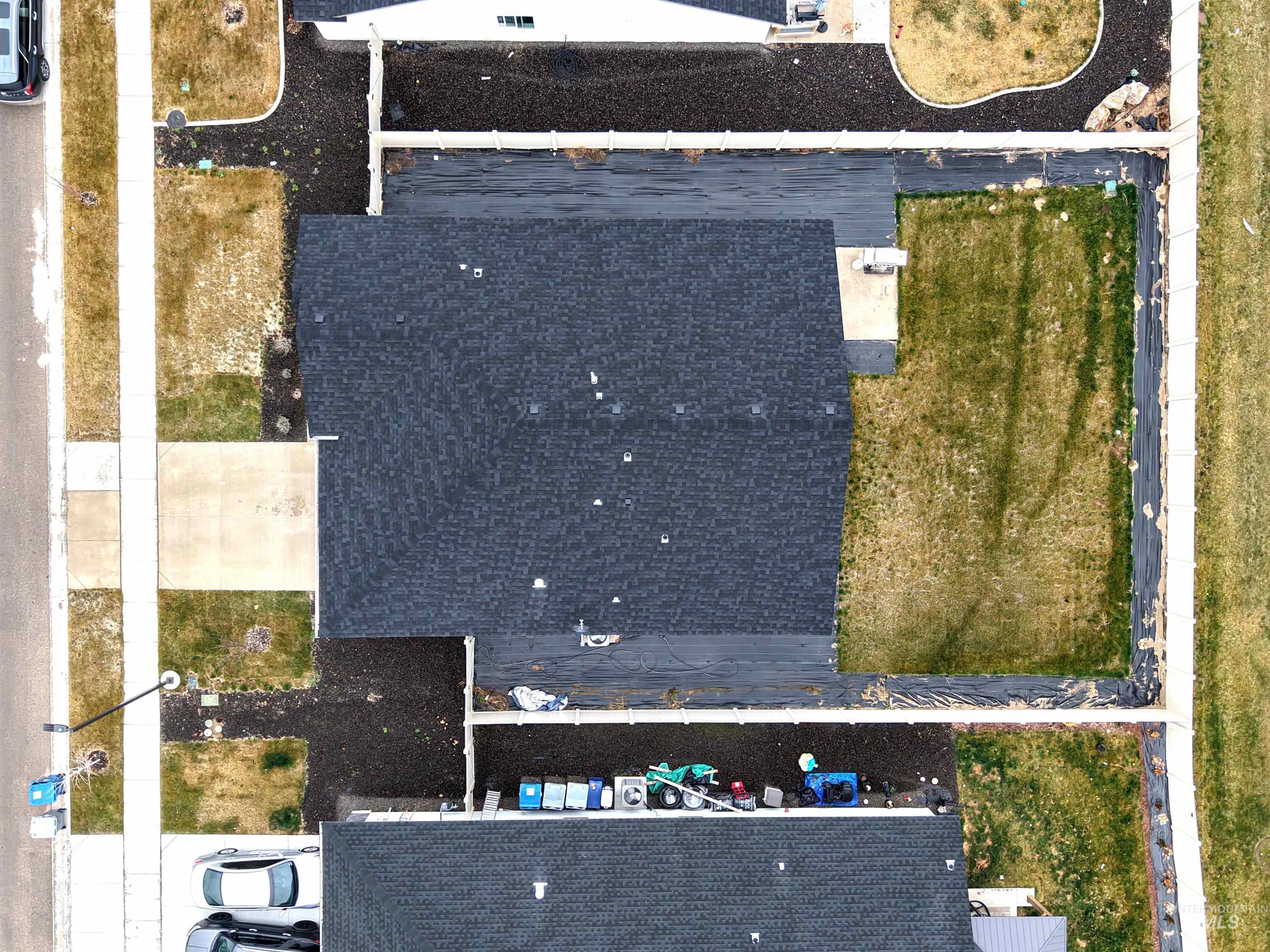 18376 N Strawflower Ave., Nampa, Idaho 83687, 3 Bedrooms, 2 Bathrooms, Residential For Sale, Price $409,000,MLS 98970846