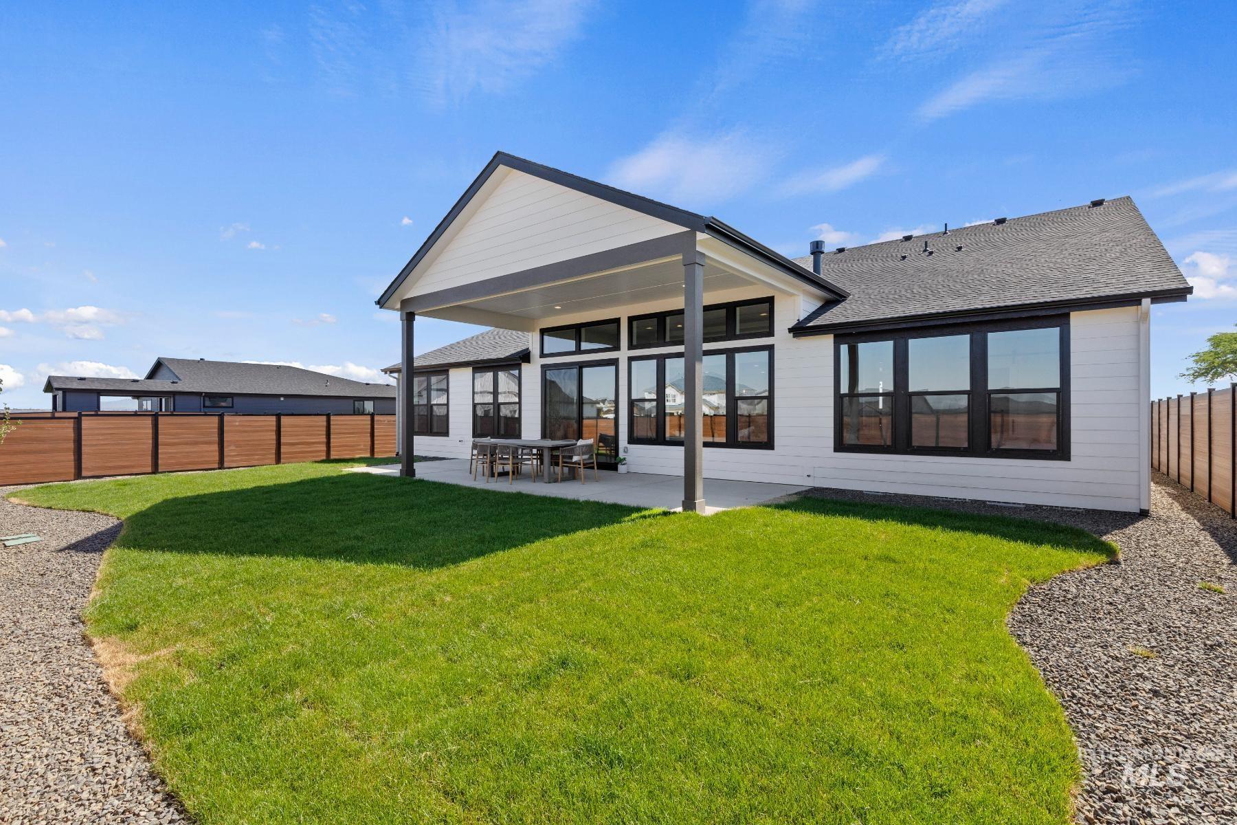 8523 W Happy Day Drive, Meridian, Idaho 83646, 4 Bedrooms, 2.5 Bathrooms, Residential For Sale, Price $854,900,MLS 98970848