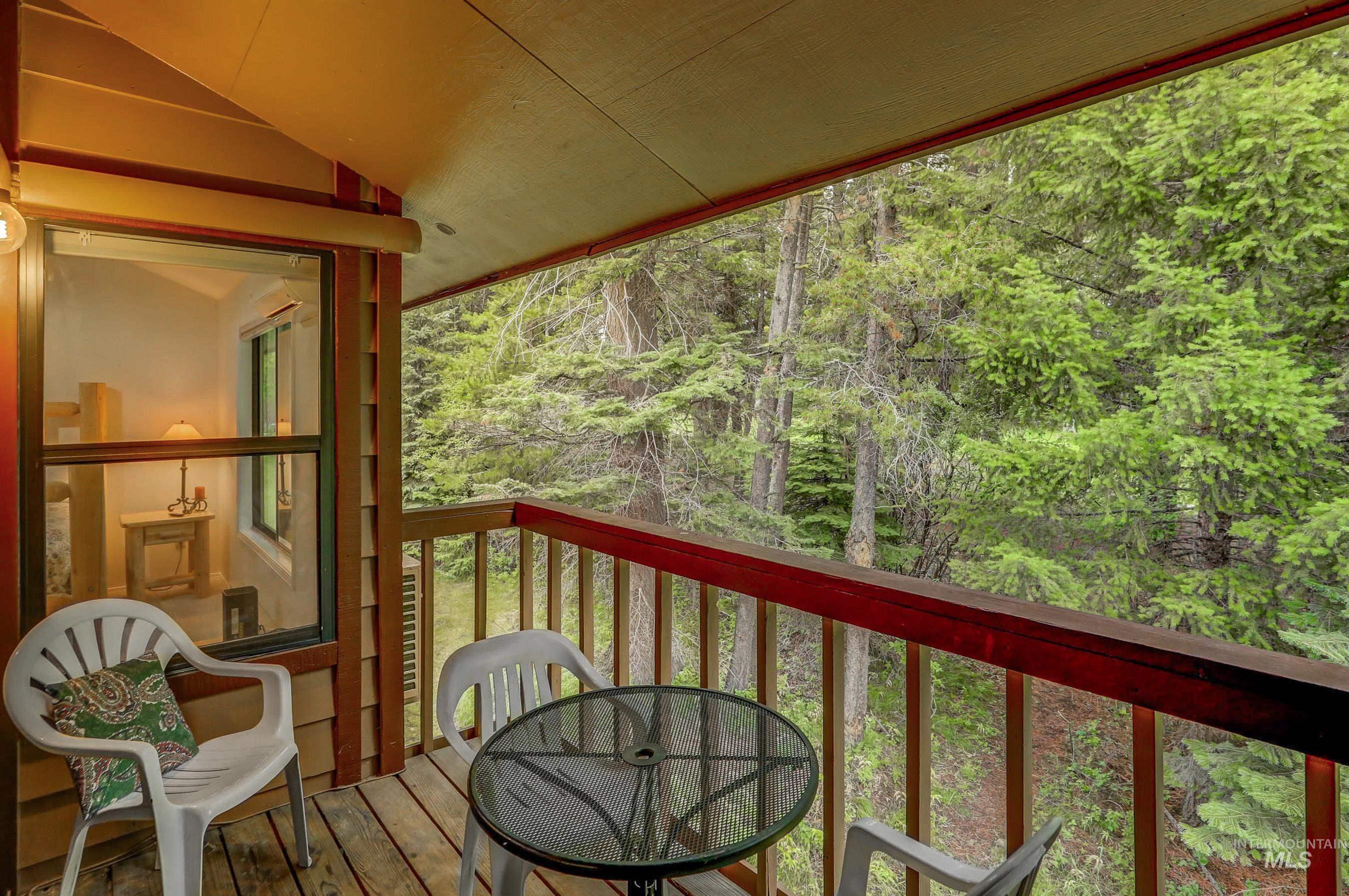 1607 Davis Ave, McCall, Idaho 83638, 2 Bedrooms, 1 Bathroom, Residential For Sale, Price $449,000, 98970856