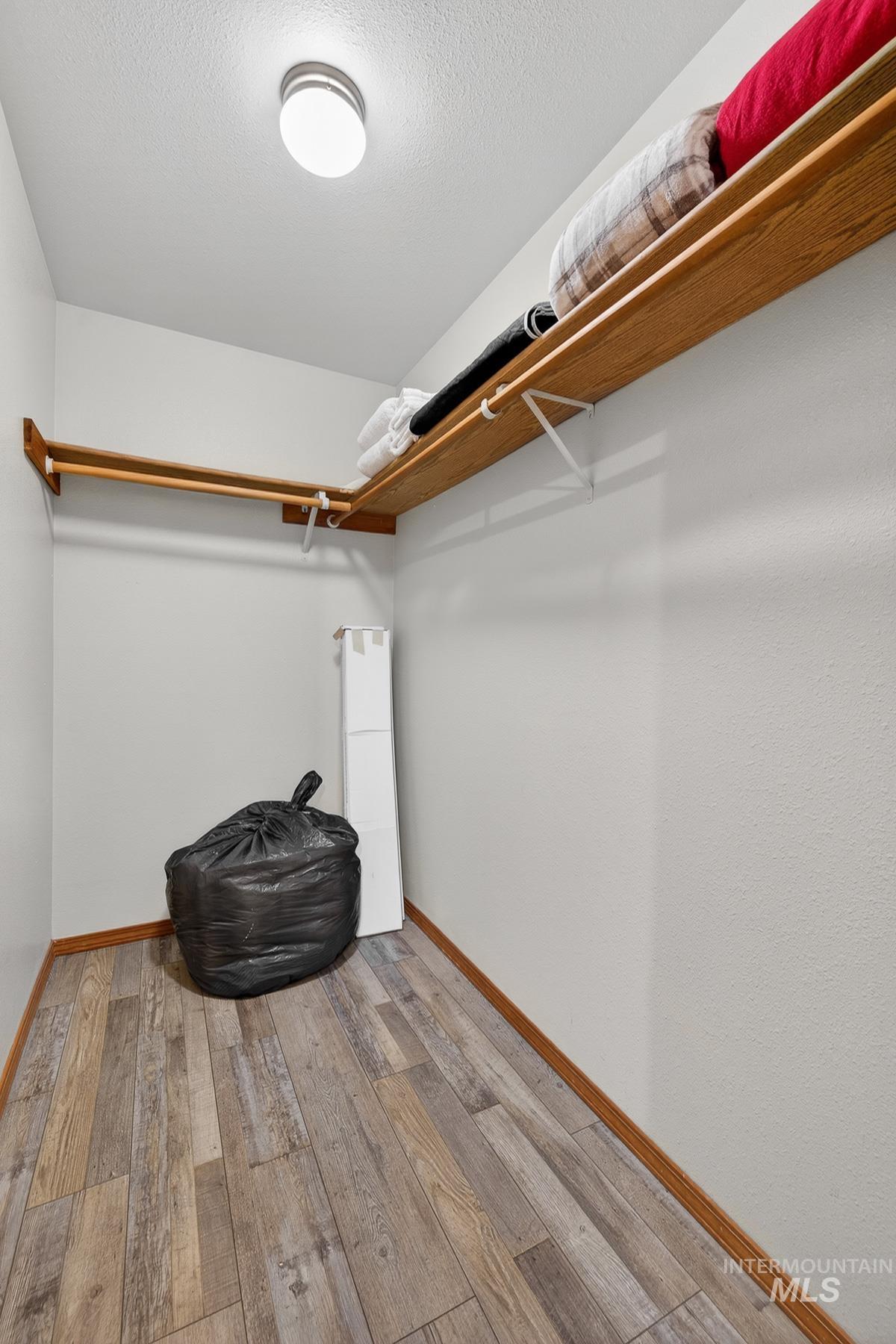 1607 Davis Ave, McCall, Idaho 83638, 2 Bedrooms, 1 Bathroom, Residential For Sale, Price $449,000, 98970856