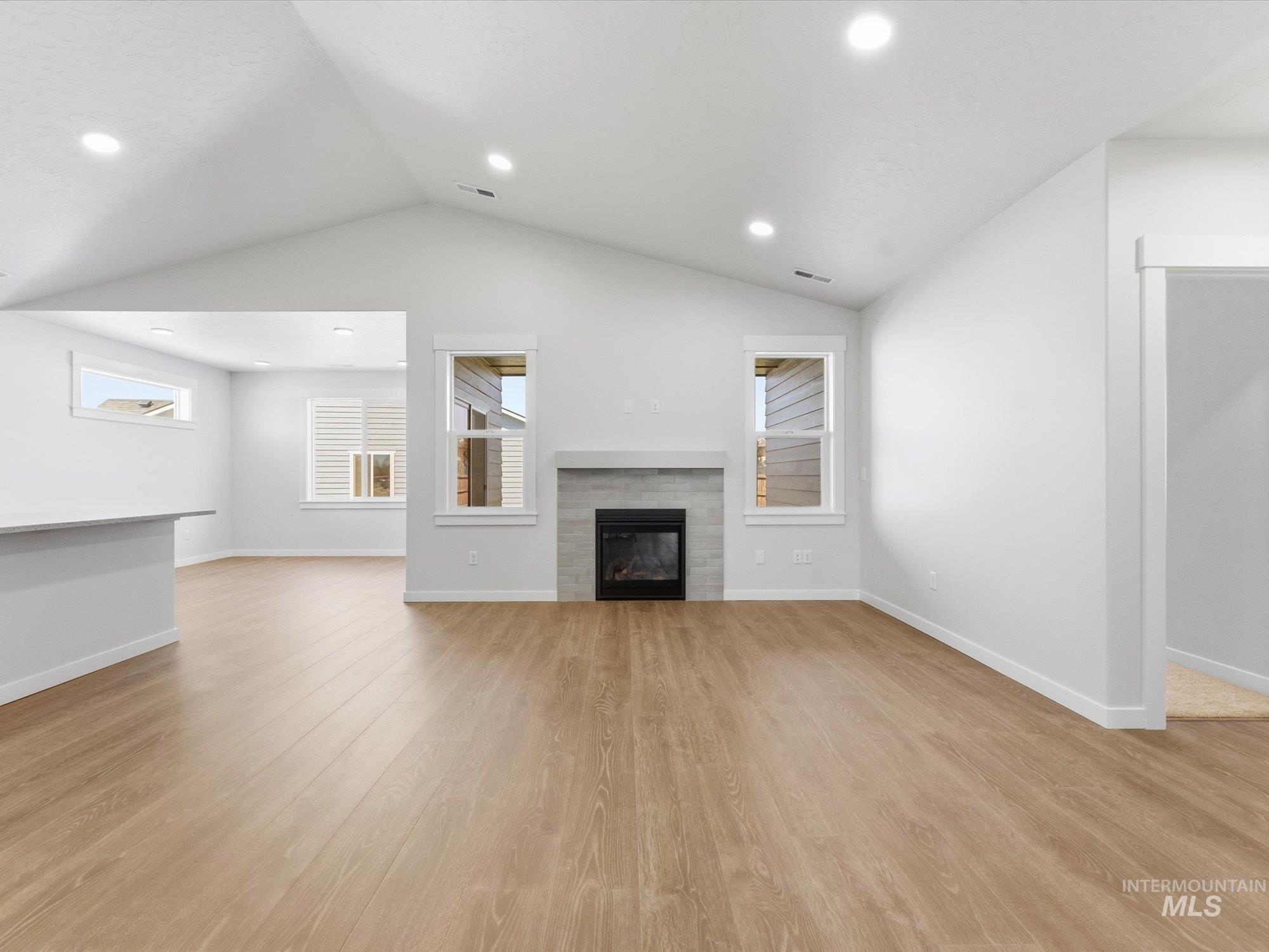 5895 N Garbo Avenue, Meridian, Idaho 83646, 3 Bedrooms, 2 Bathrooms, Residential For Sale, Price $612,990,MLS 98970857