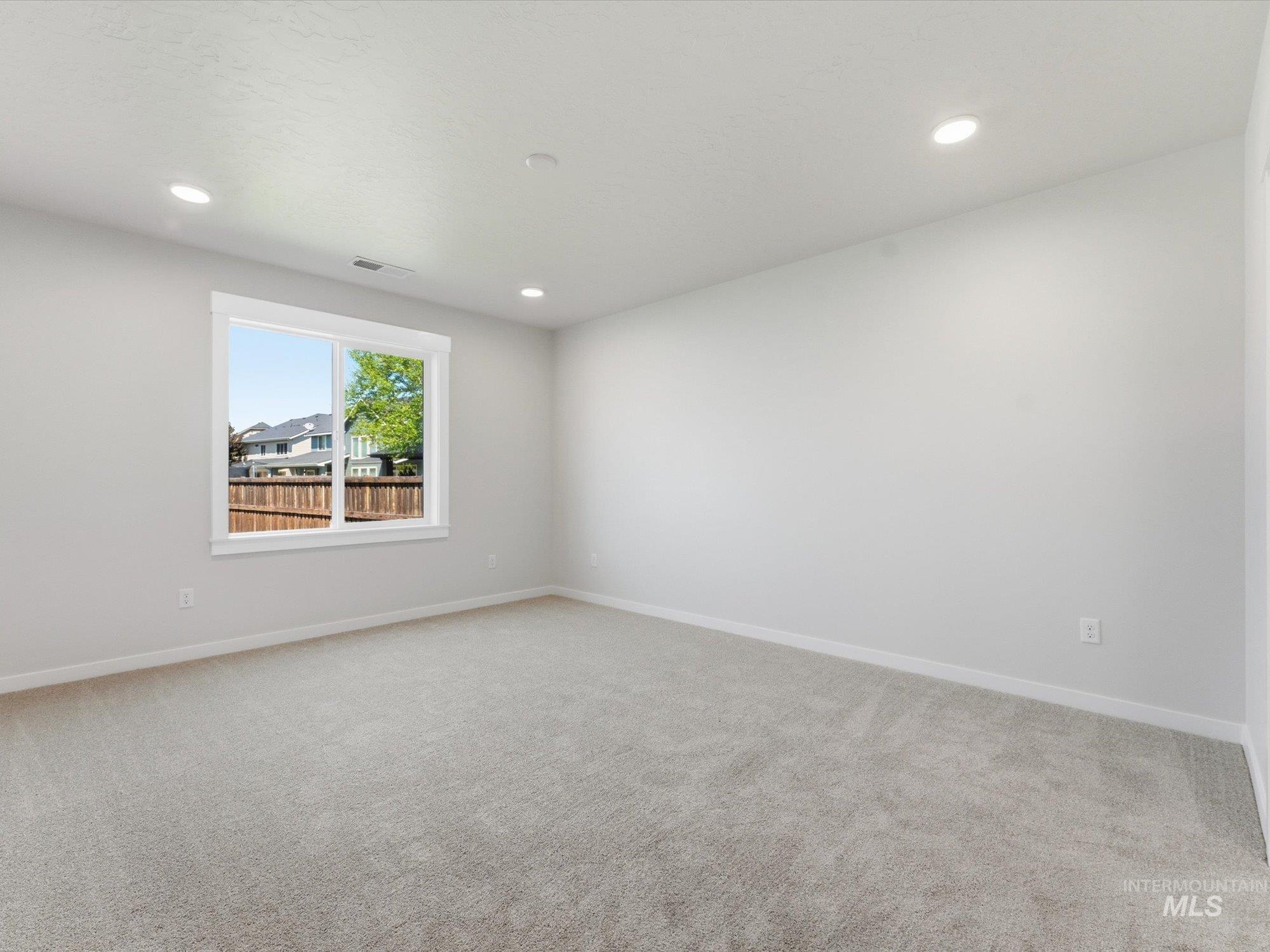 5895 N Garbo Avenue, Meridian, Idaho 83646, 3 Bedrooms, 2 Bathrooms, Residential For Sale, Price $612,990,MLS 98970857