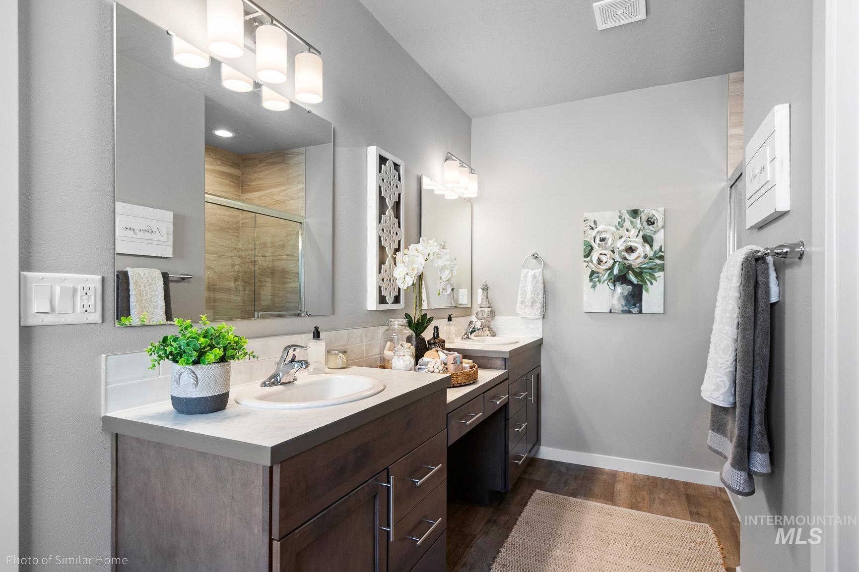 382 W Gleason Court, Meridian, Idaho 83646, 4 Bedrooms, 2 Bathrooms, Residential For Sale, Price $649,990,MLS 98970858