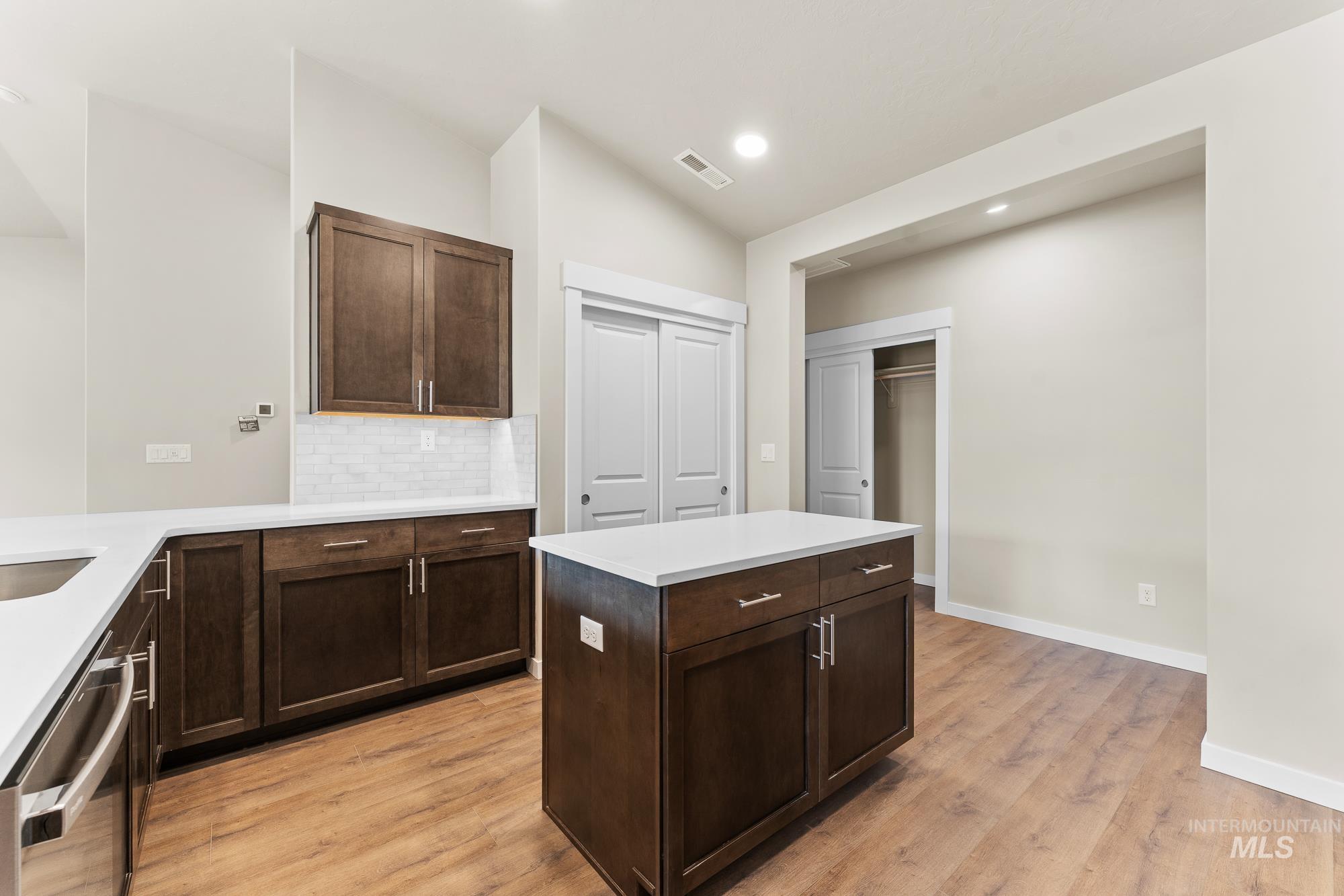 382 W Gleason Court, Meridian, Idaho 83646, 4 Bedrooms, 2 Bathrooms, Residential For Sale, Price $649,990,MLS 98970858