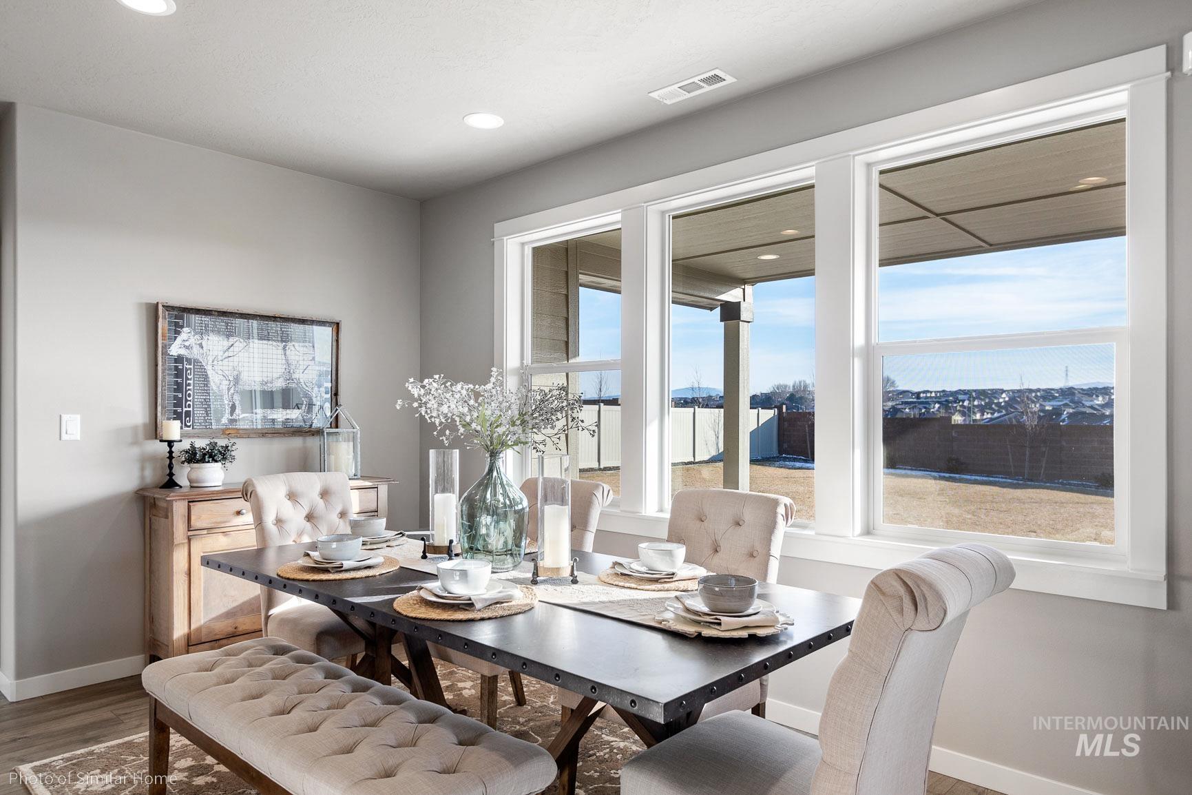 382 W Gleason Court, Meridian, Idaho 83646, 4 Bedrooms, 2 Bathrooms, Residential For Sale, Price $649,990,MLS 98970858