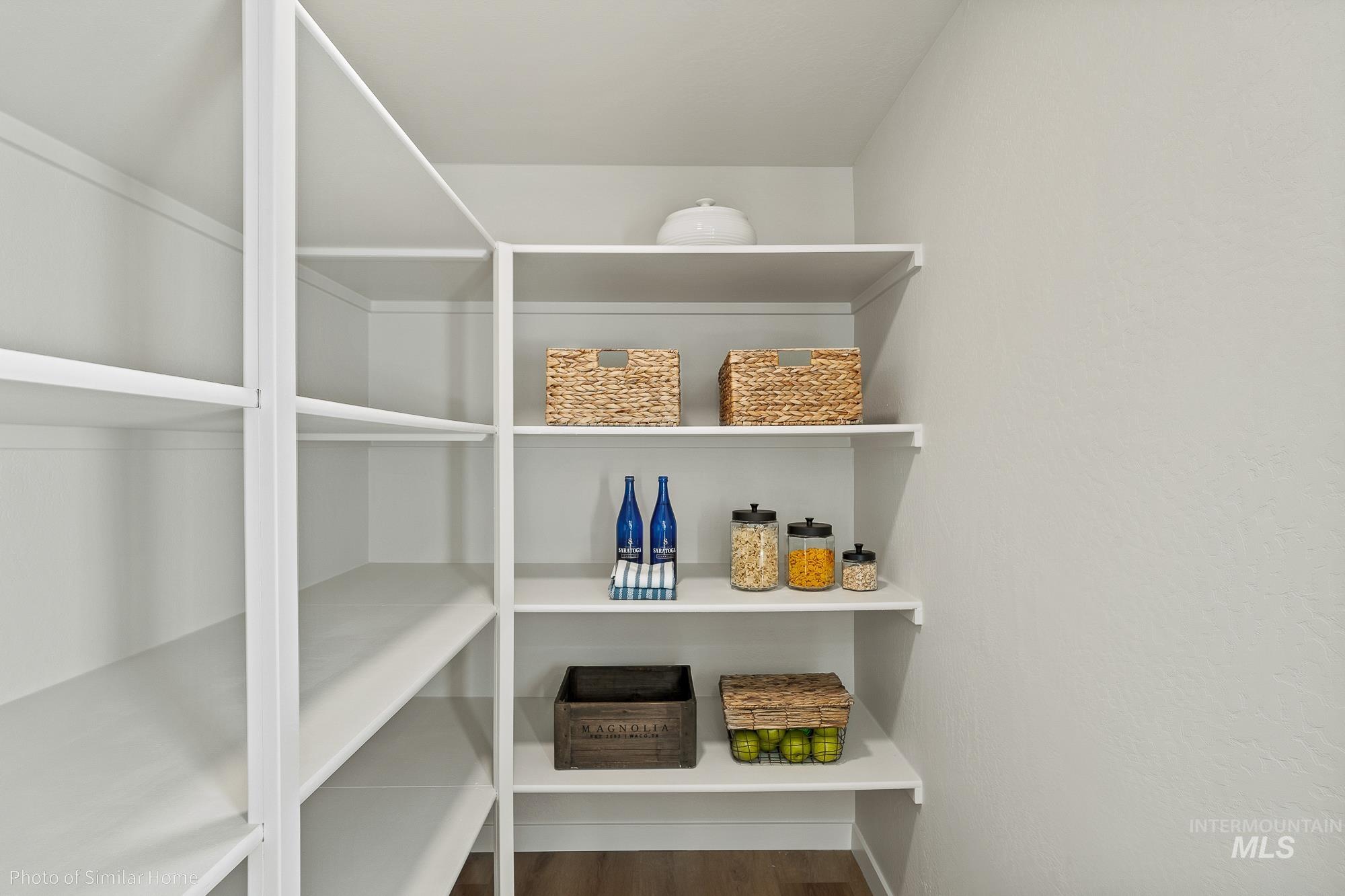 5609 E Lekeitio Village Drive, Nampa, Idaho 83687, 4 Bedrooms, 2 Bathrooms, Residential For Sale, Price $489,990,MLS 98970859