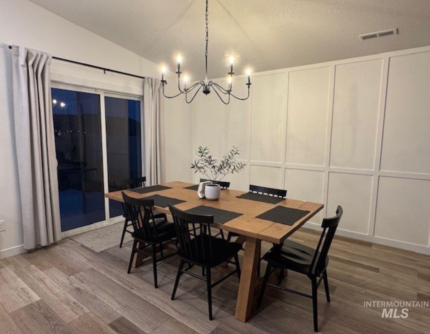 17271 N Wingtip Way, Nampa, Idaho 83687, 4 Bedrooms, 2 Bathrooms, Residential For Sale, Price $454,990,MLS 98970861