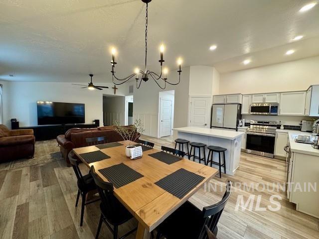 17271 N Wingtip Way, Nampa, Idaho 83687, 4 Bedrooms, 2 Bathrooms, Residential For Sale, Price $454,990,MLS 98970861